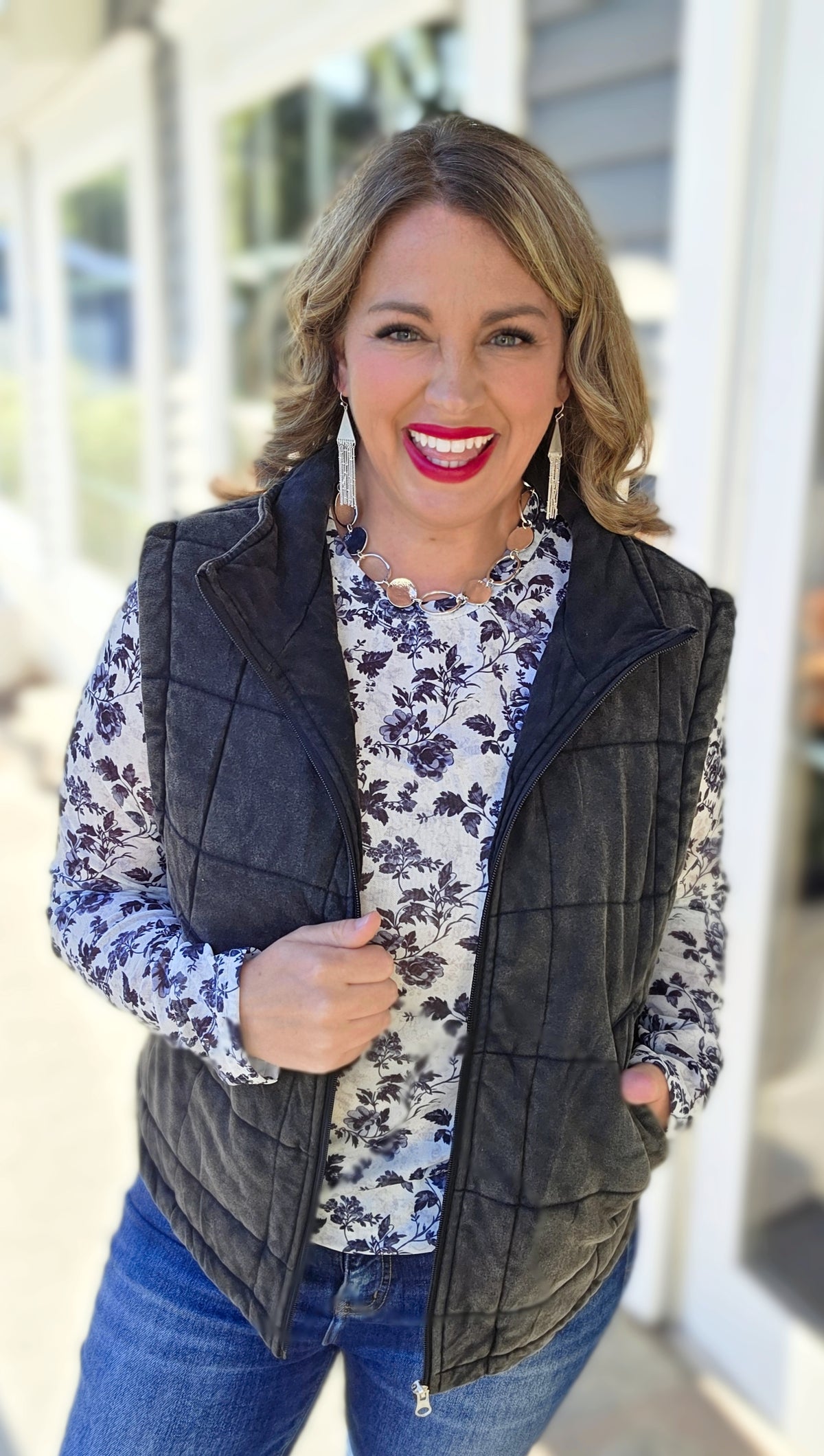 MINERAL WASH ULTRA SOFT QUILTED VEST - BLACK