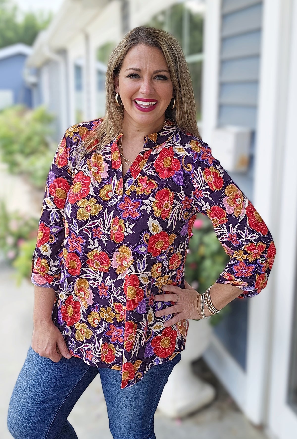 DEAR SCARLETT EGGPLANT/RED FLORAL LIZZY TOP