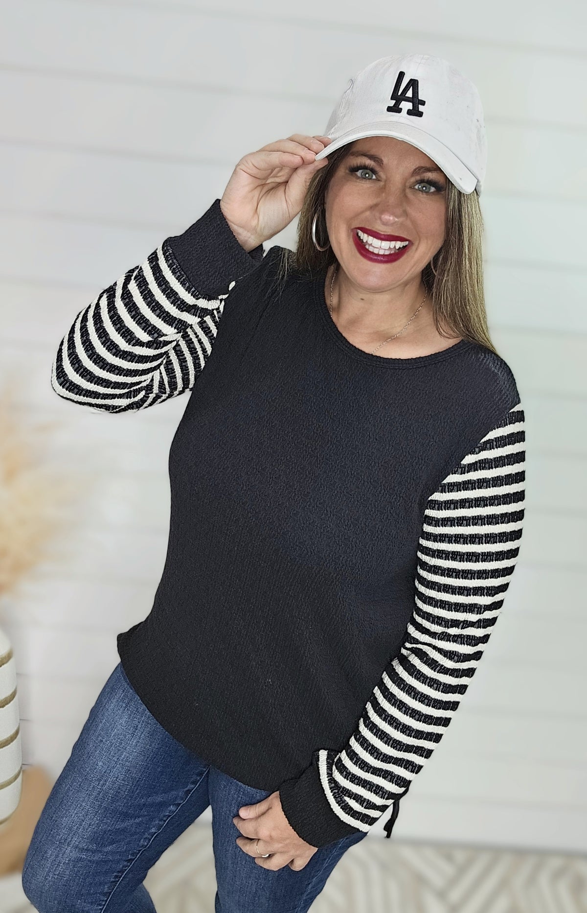 BLACK TEXTURED TOP W/ STRIPED CONTRAST SLEEVES