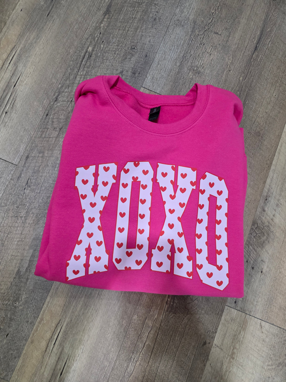 XOXO - HEARTS - HELICONIA SHORT SLEEVE TEE OR SWEATSHIRT