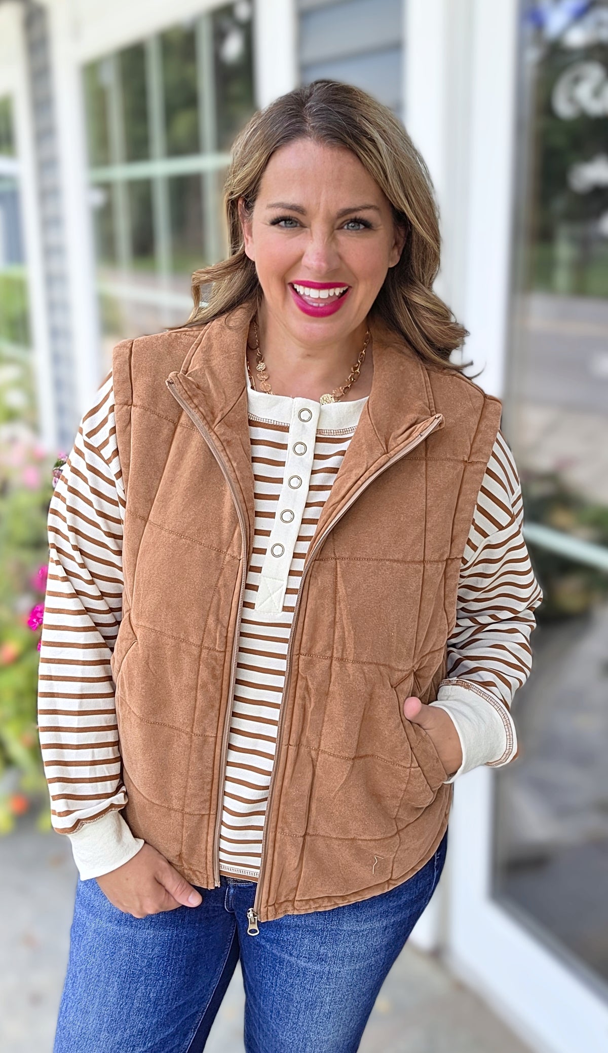 MINERAL WASH ULTRA SOFT QUILTED VEST - BROWN