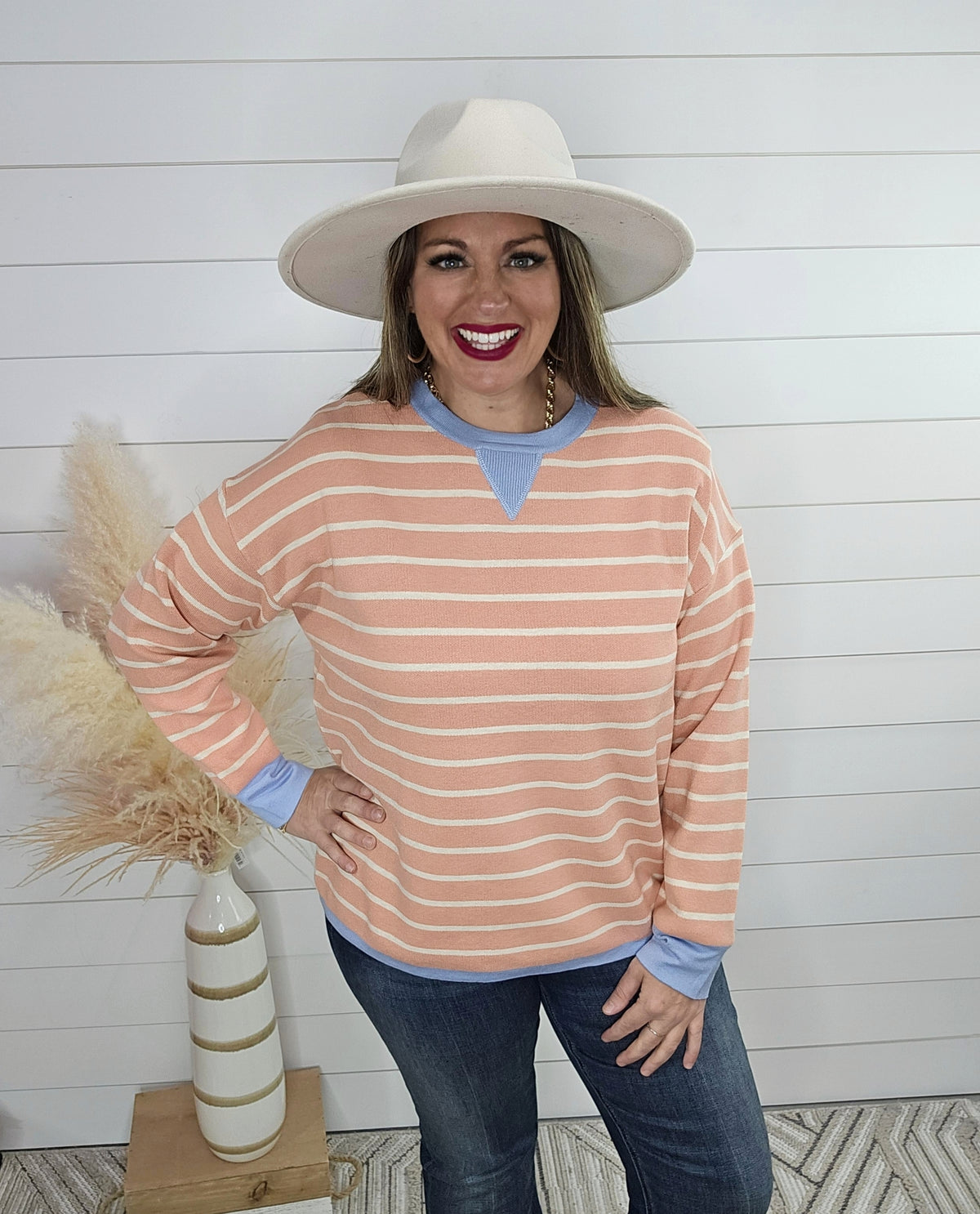 SALMON/BLUE STRIPED CREW NECK PULLOVER