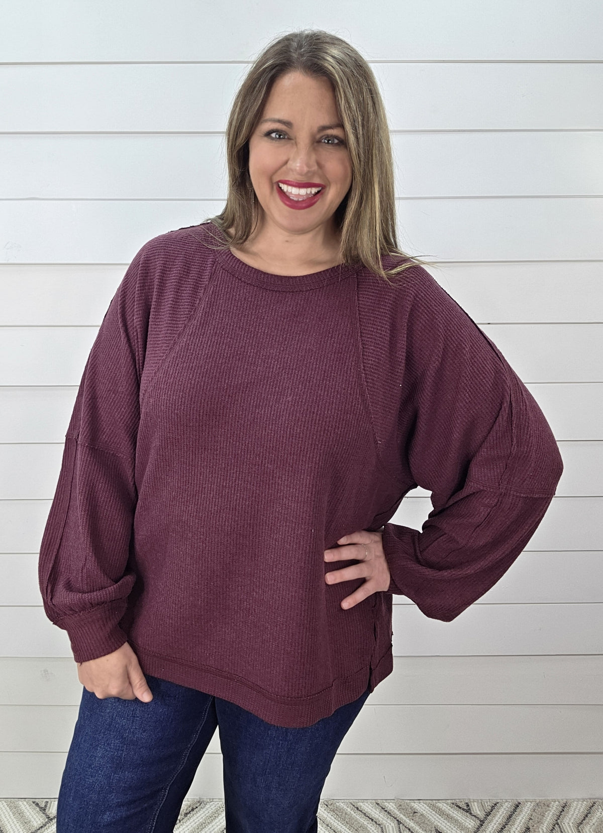 BURGUNDY BRUSHED KNIT OVERSIZED TOP