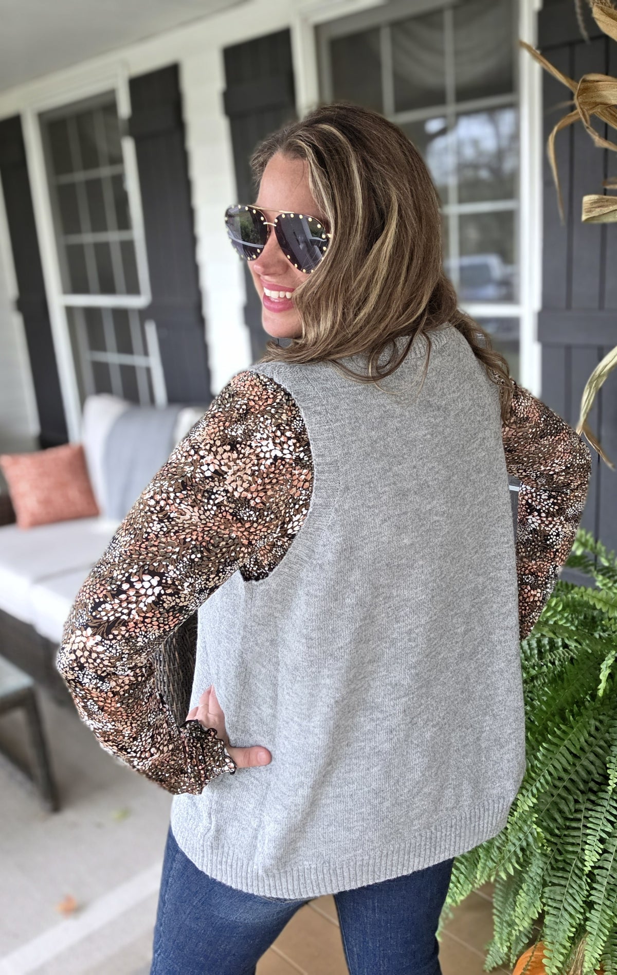 H GREY V NECK LIGHT WEIGHT SWEATER VEST