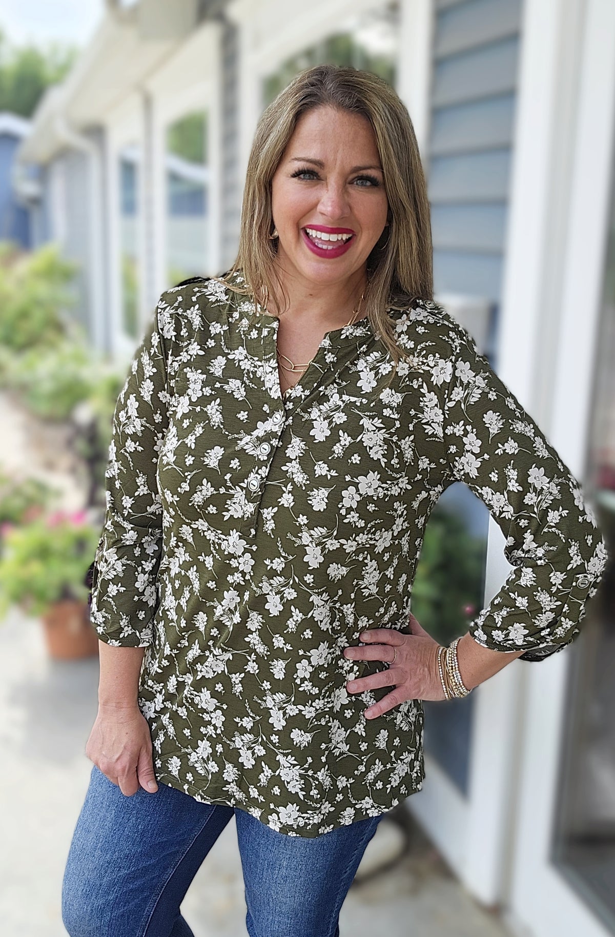 DEAR SCARLETT OLIVE/CREAM FLORAL LUZE LIZZY TOP