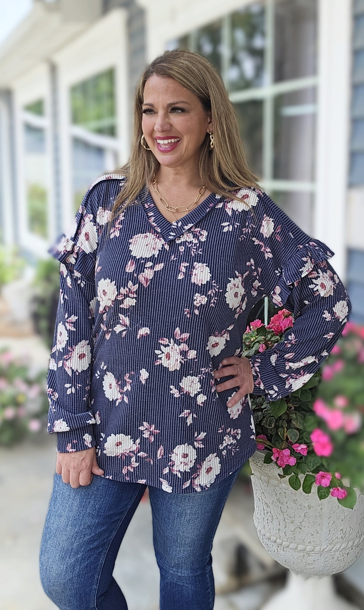 NAVY FLORAL RAISED RIBBED V NECK TOP W/ RUFFLE LONG SLEEVE DETAIL