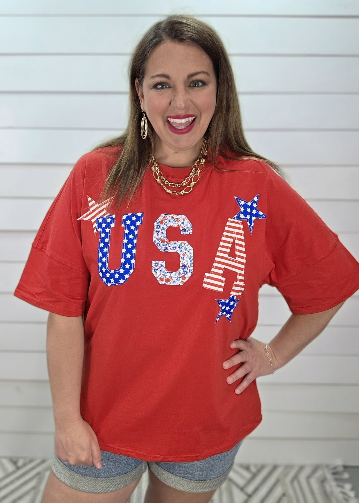 RED USA EMBROIDRED KNIT SHORT SLEEVE TOP