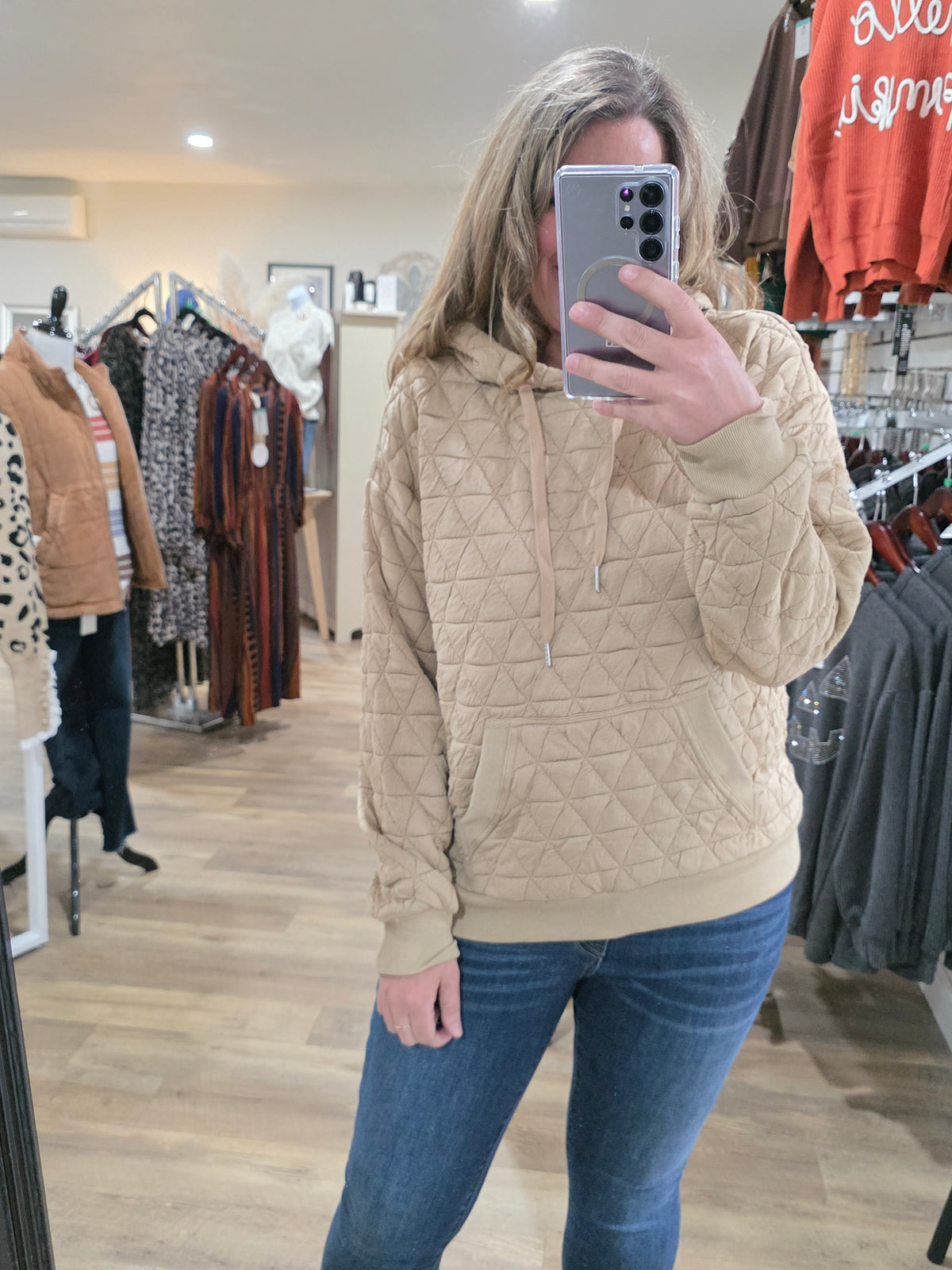 TAUPE QUILTED HOODIE PULLOVER WITH KANGAROO POCKET