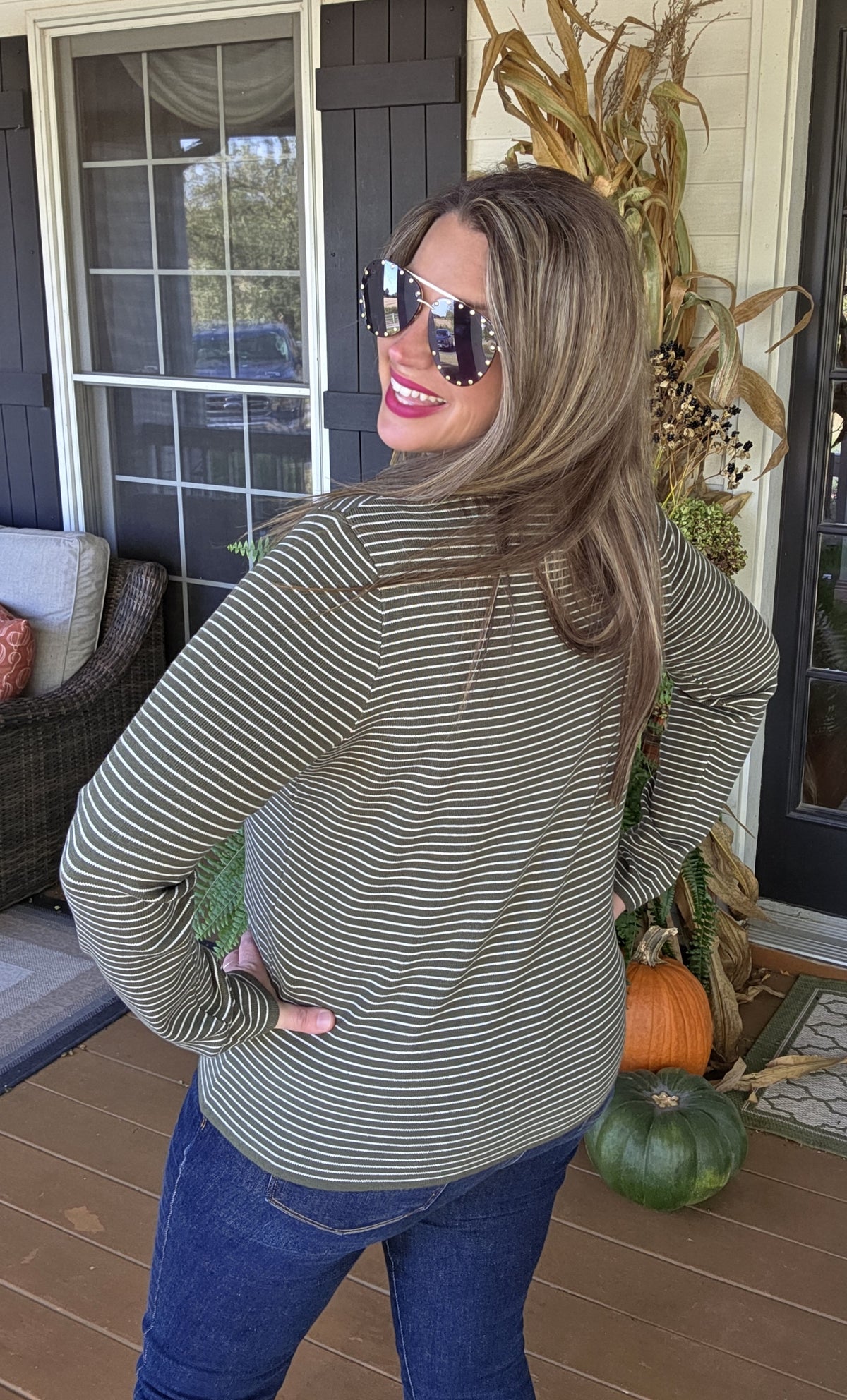 DARK OLIVE PINSTRIPE PULLOVER SWEATER