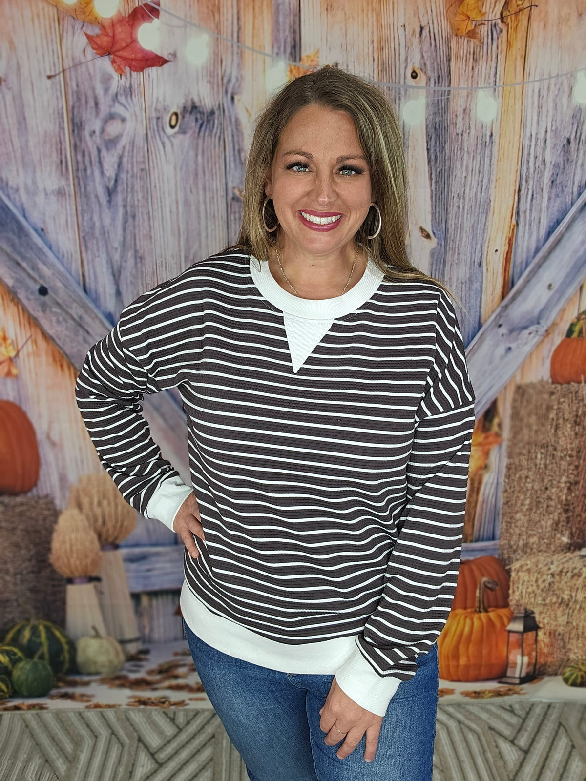 GREY STRIPED LONG SLEEVE TEXTUREED PULLOVER