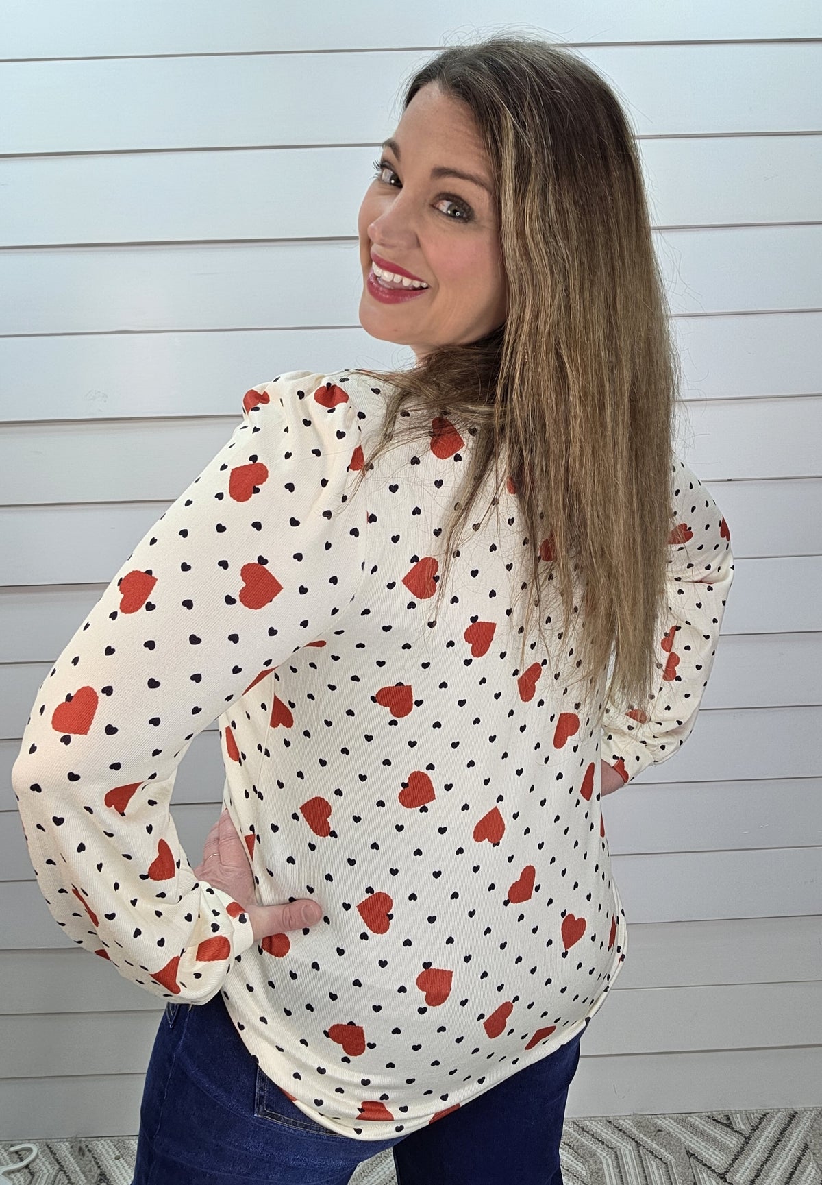 MULTI HEART KNIT CREAM TOP