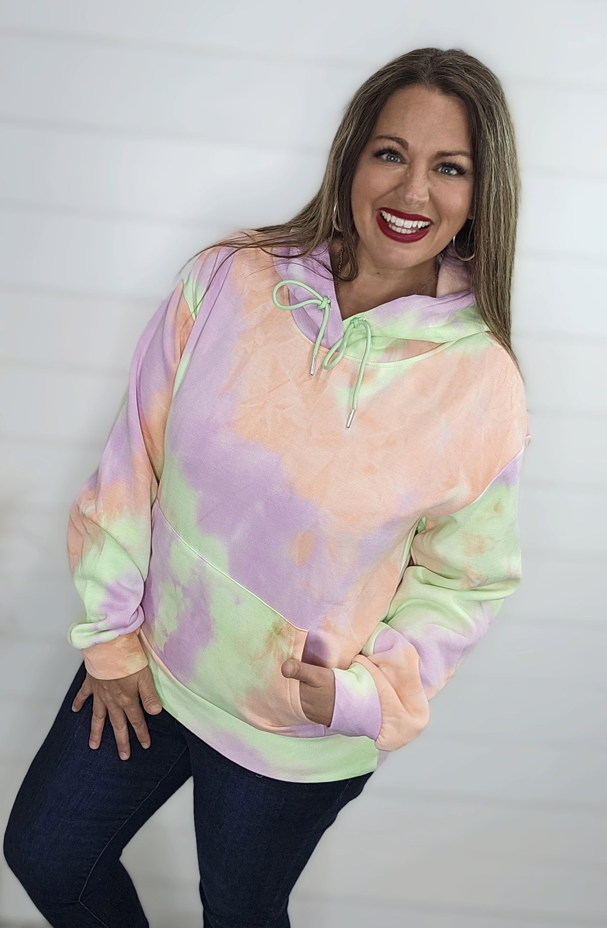 PLUSH TIE DYE BRIGHT HOODIE