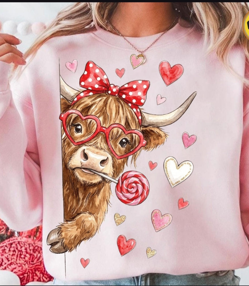 PEEKABOO HIGHLAND VALENTINE COW - S-4XL TEE/SWEATSHIRT