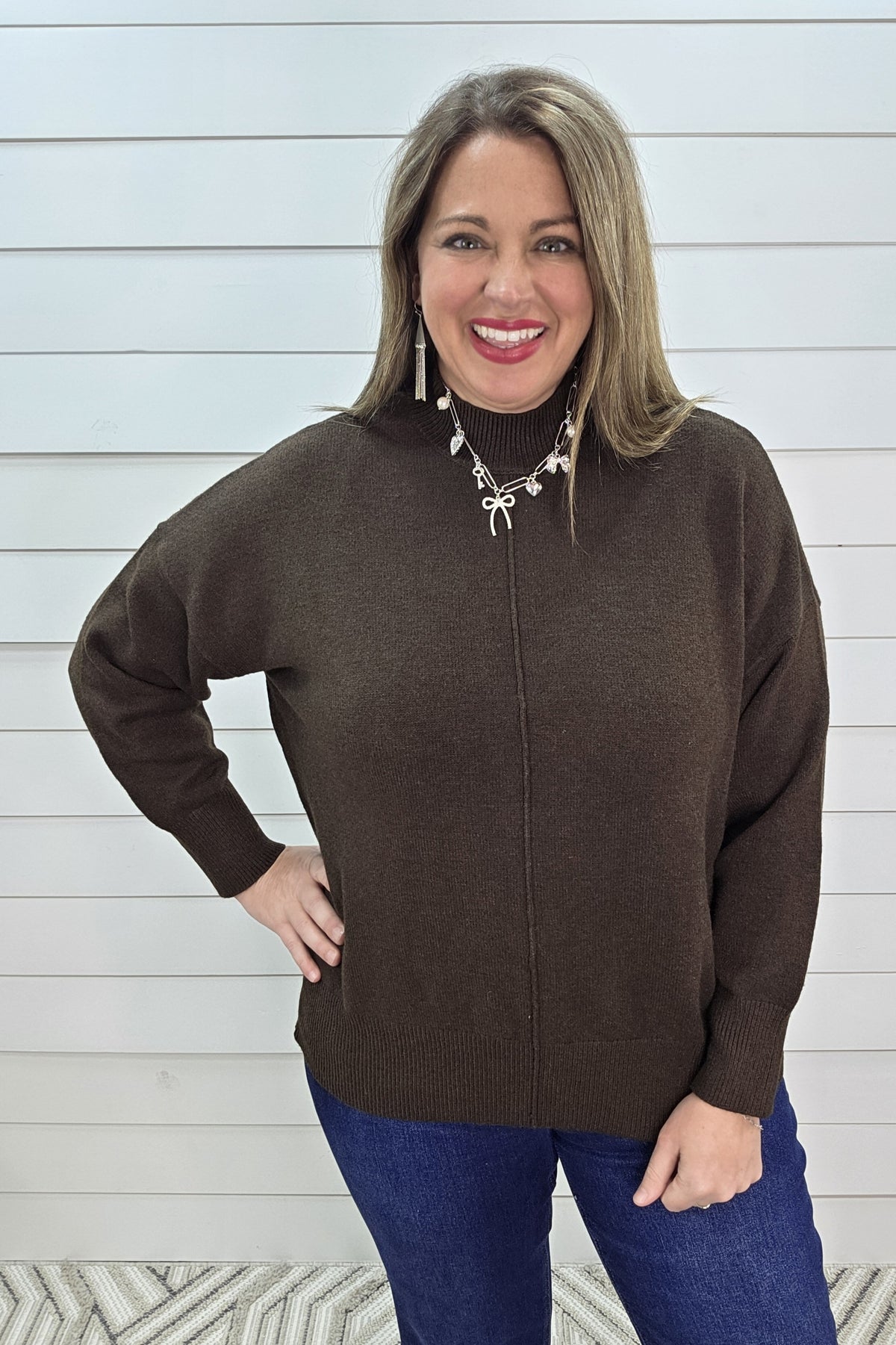 BROWN MOCK NECK CENTER SEAM SWEATER