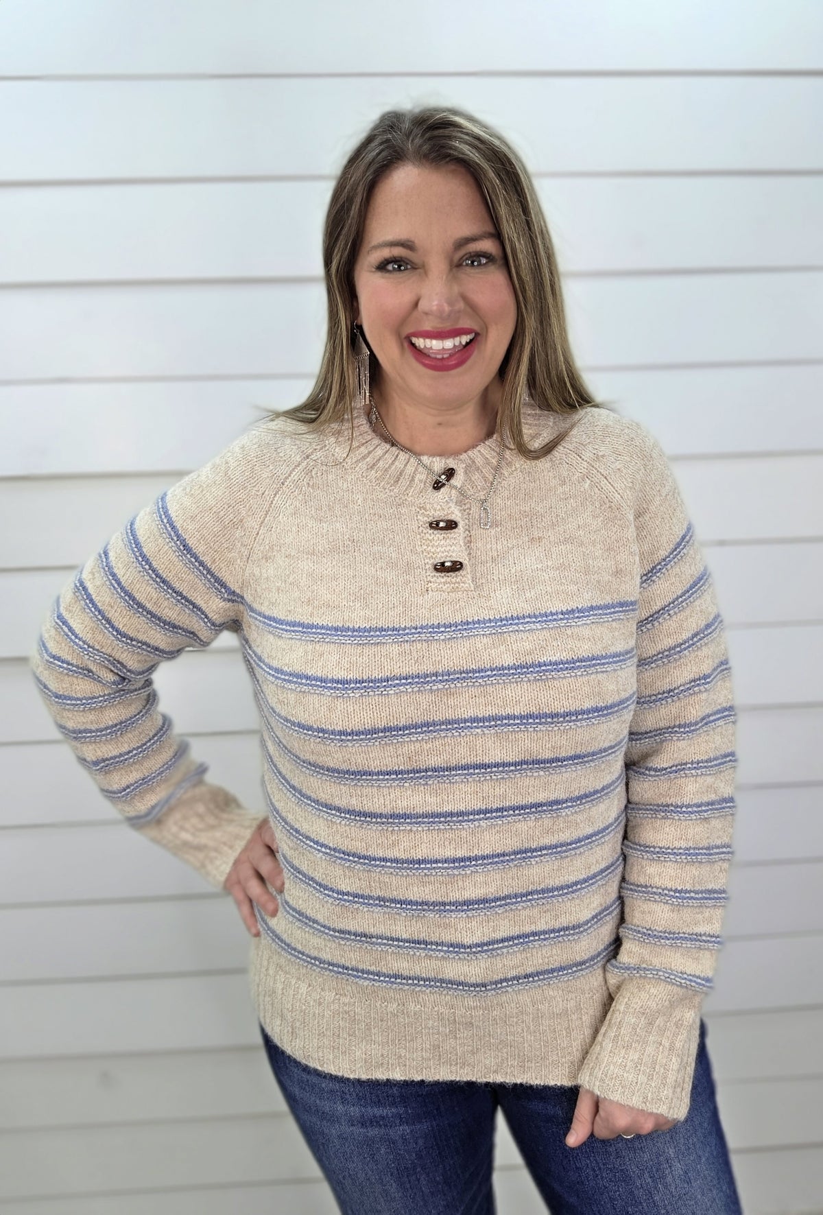 OATMEAL/BLUE STRIPED WOOD BUTTON PULLOVER SWEATER