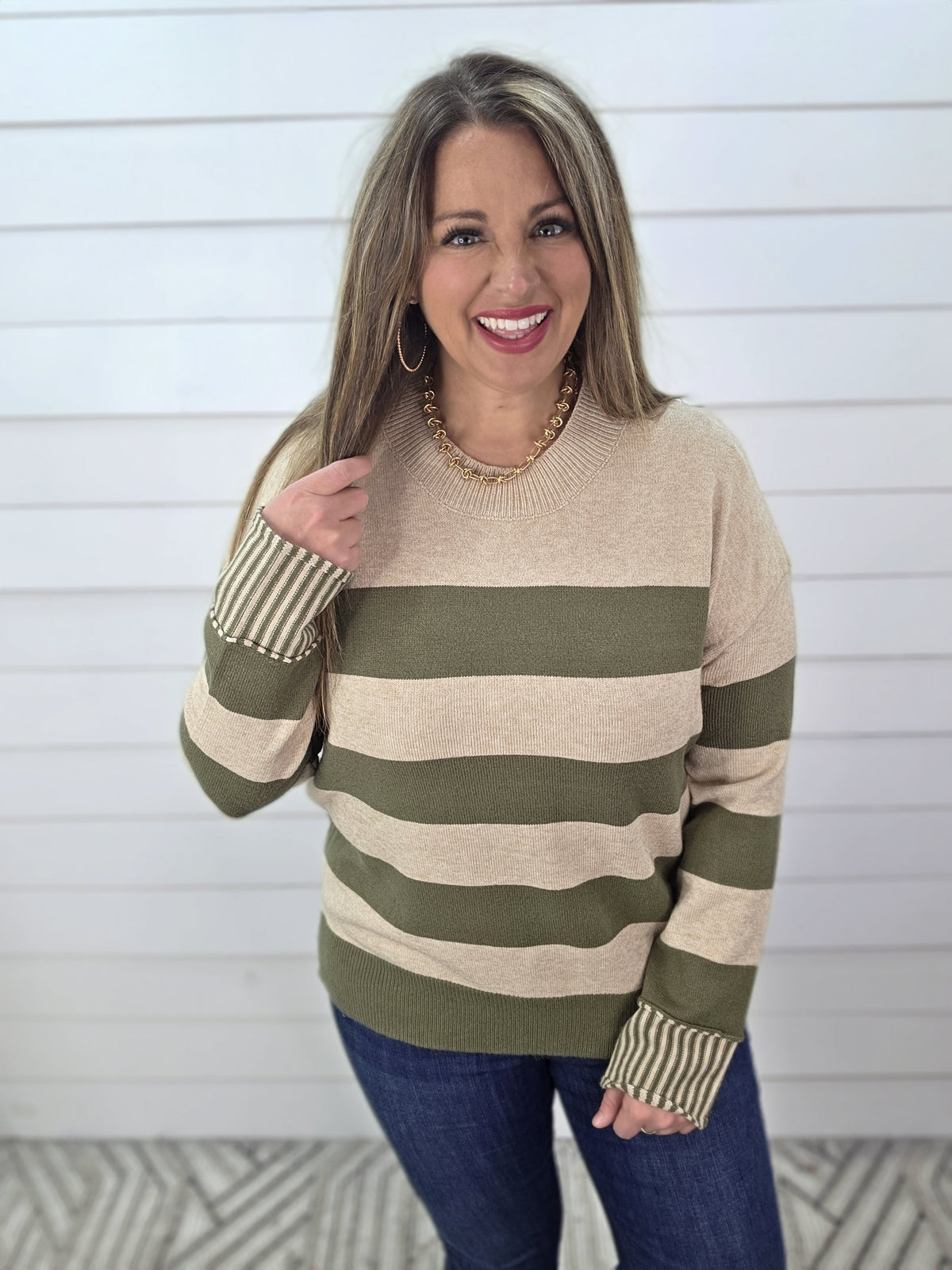 OLIVE/OATMEAL STRIPED CONTRAST KNIT SWEATER