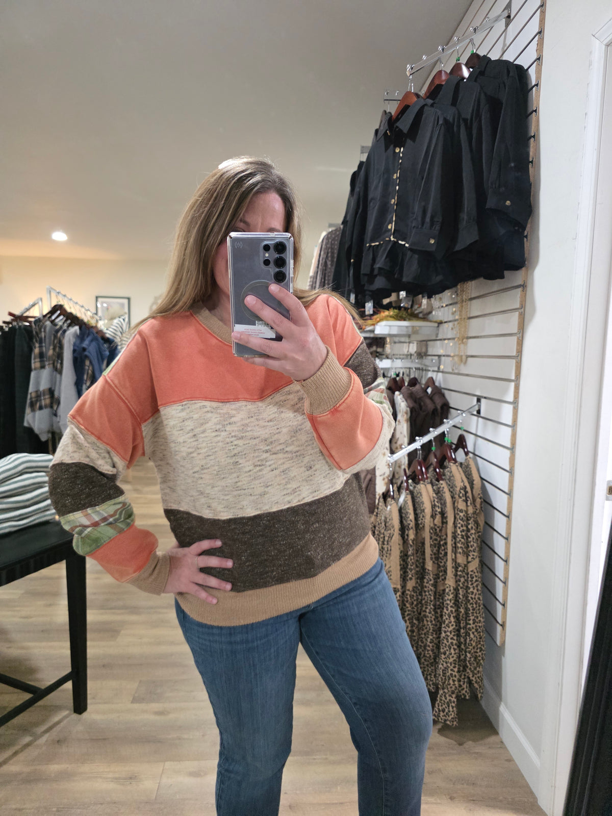 RUST MIX FABRIC/PLAID PULLOVER