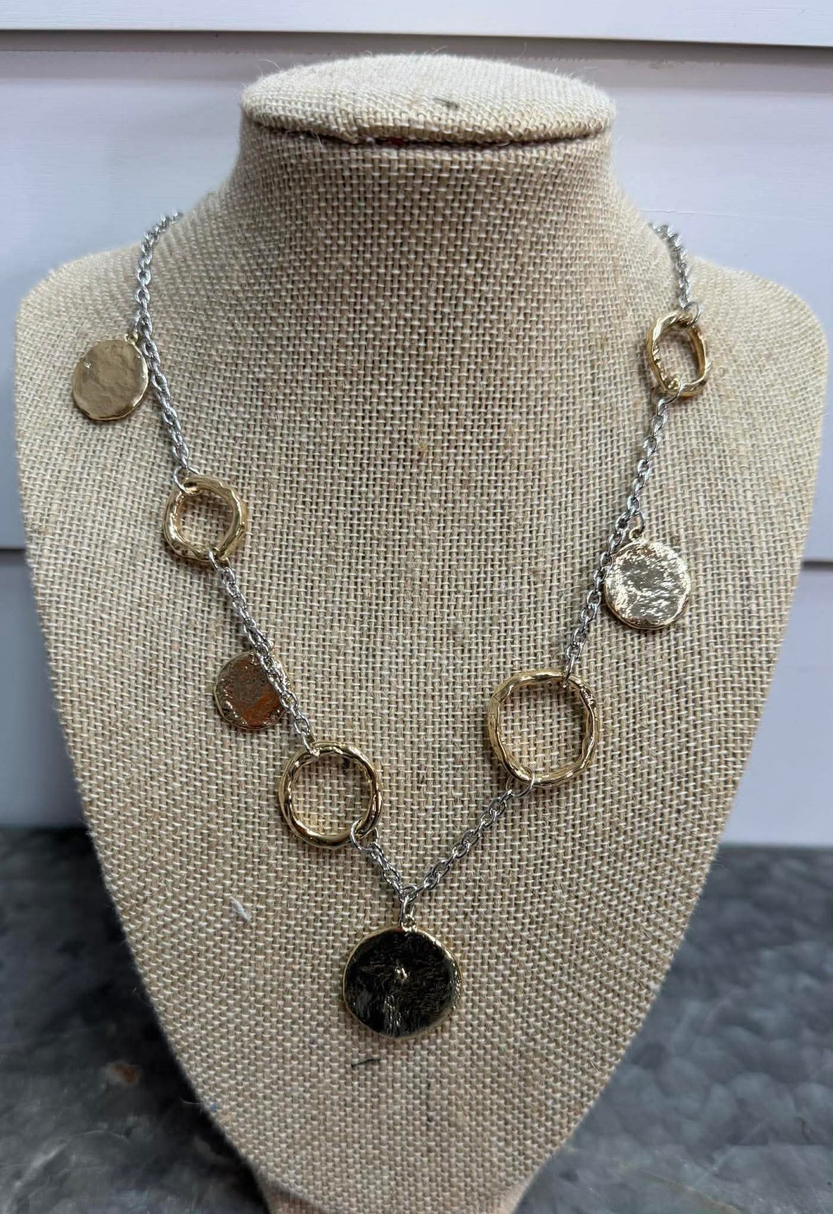 GOLD AND SILVER OPEN CIRCLE AND HAMMERED CIRCLE NECKLACE