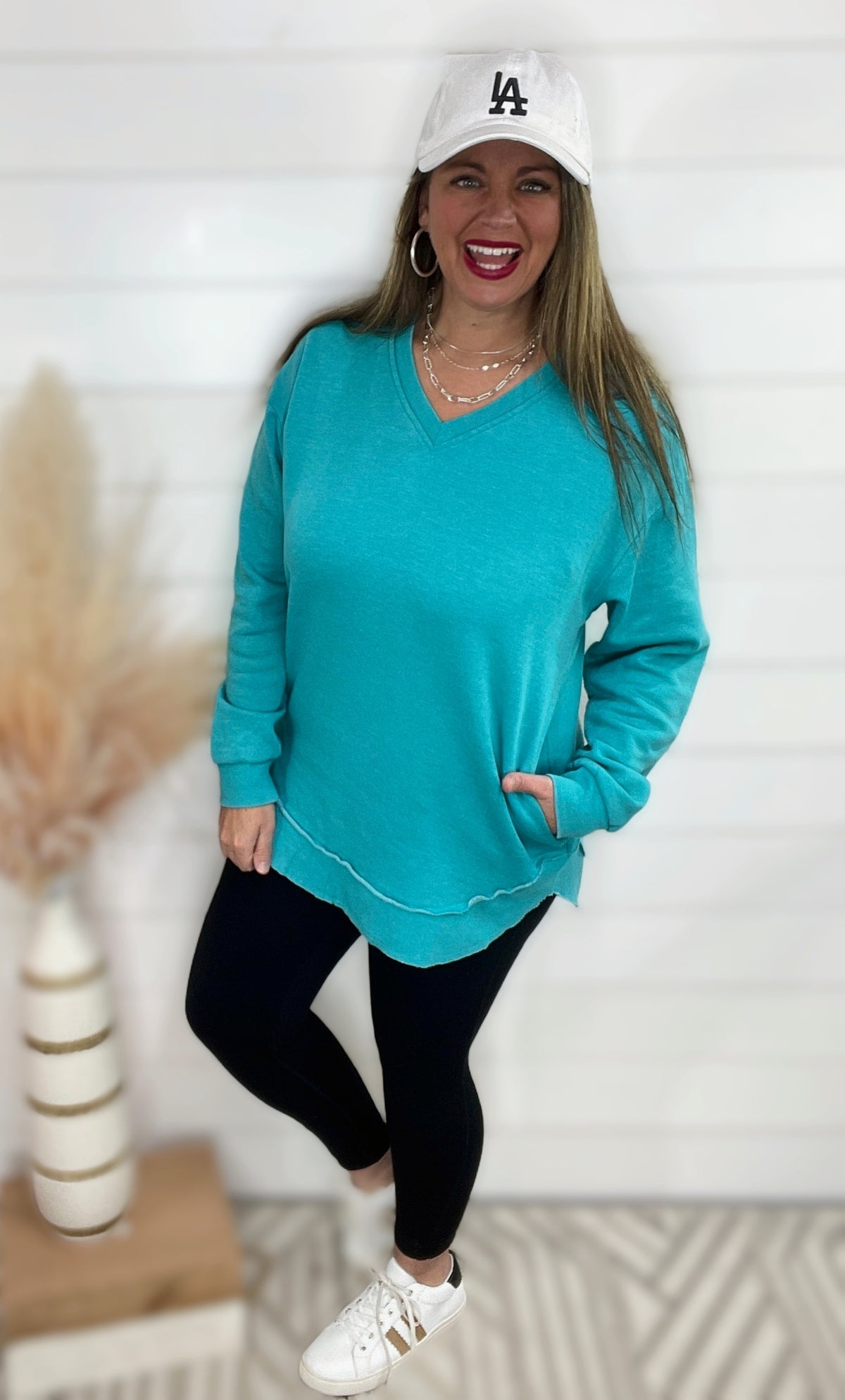 TEAL NEW BESTIE V NECK CURVED HEM TUNIC