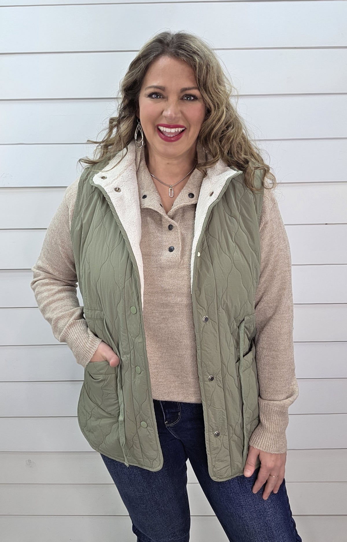 OLIVE FAUX FUR LINED SNAP BUTTON TIE VEST