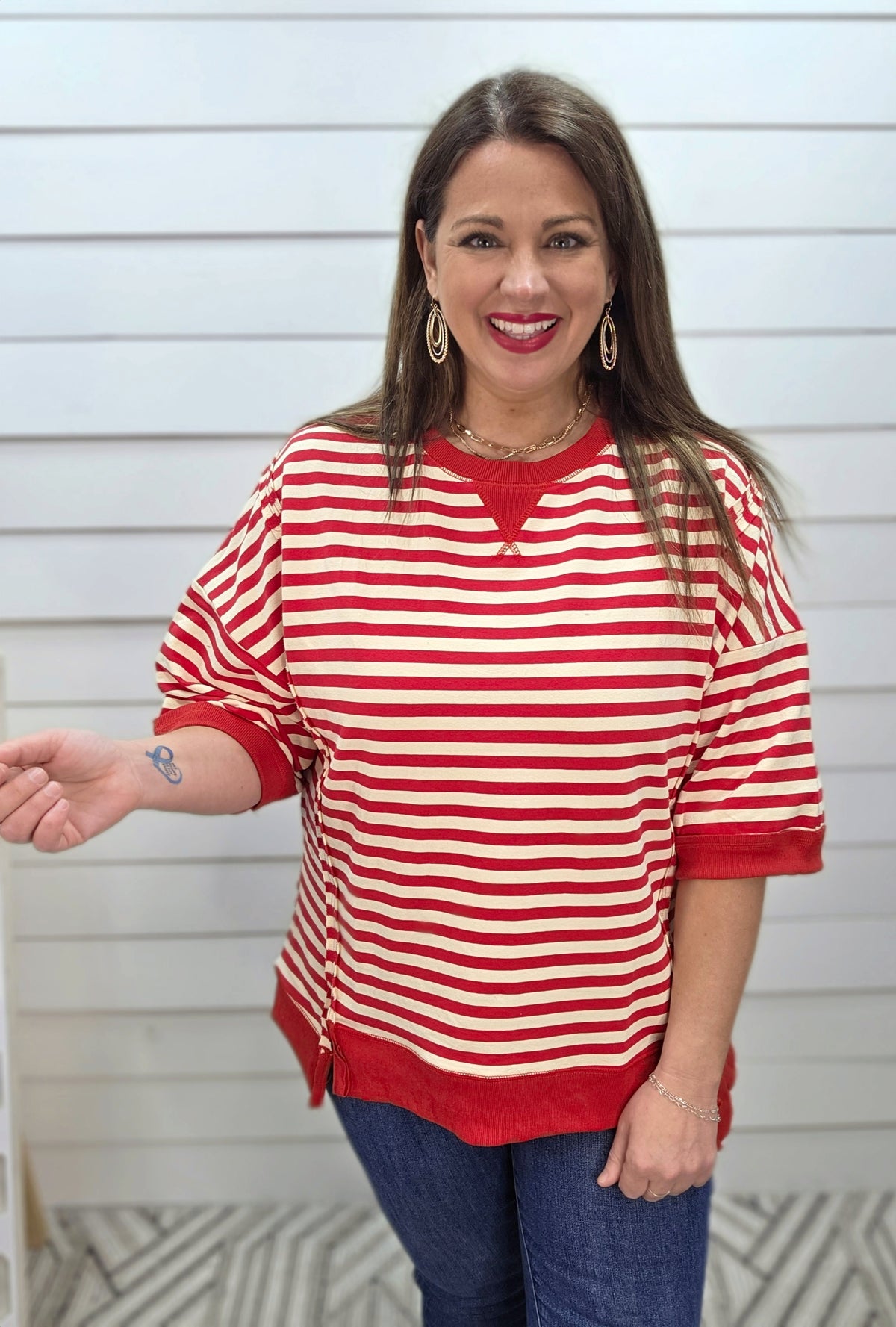 RED/CREAM STRIPED RELAXED FIT FRENCH TERRY KNIT TOP