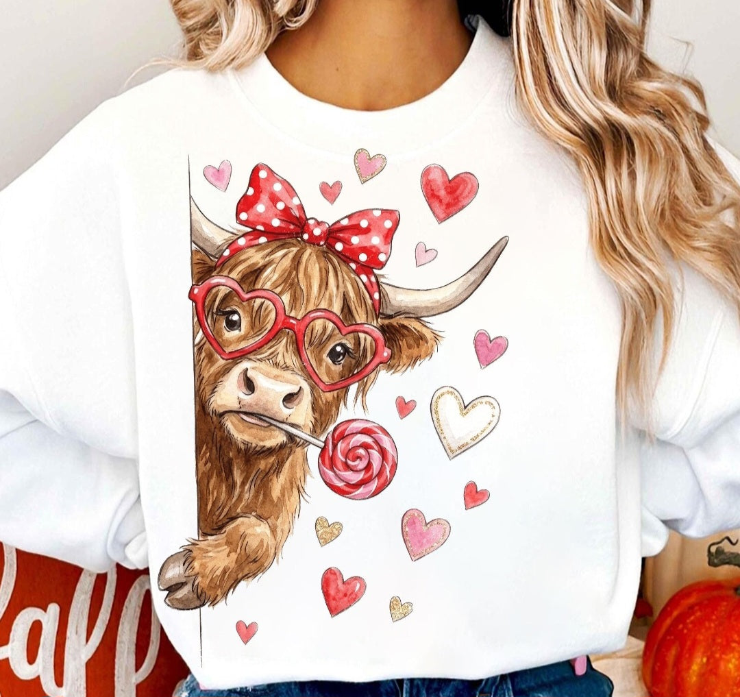 PEEKABOO HIGHLAND VALENTINE COW - S-4XL TEE/SWEATSHIRT