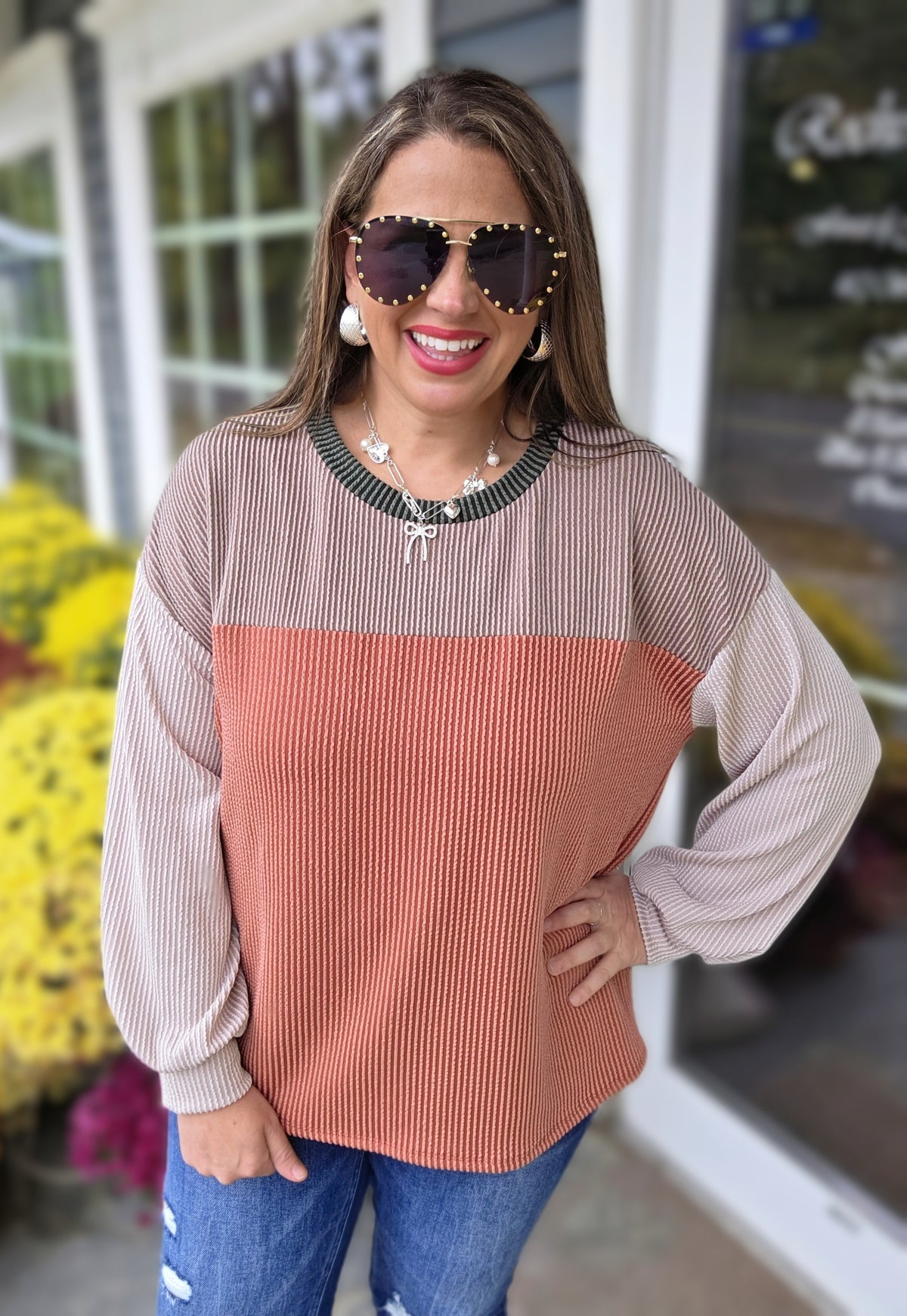 CINNAMON/MOCHA/TAUPE COLORBLOCK RIASED RIBBED KNIT TOP