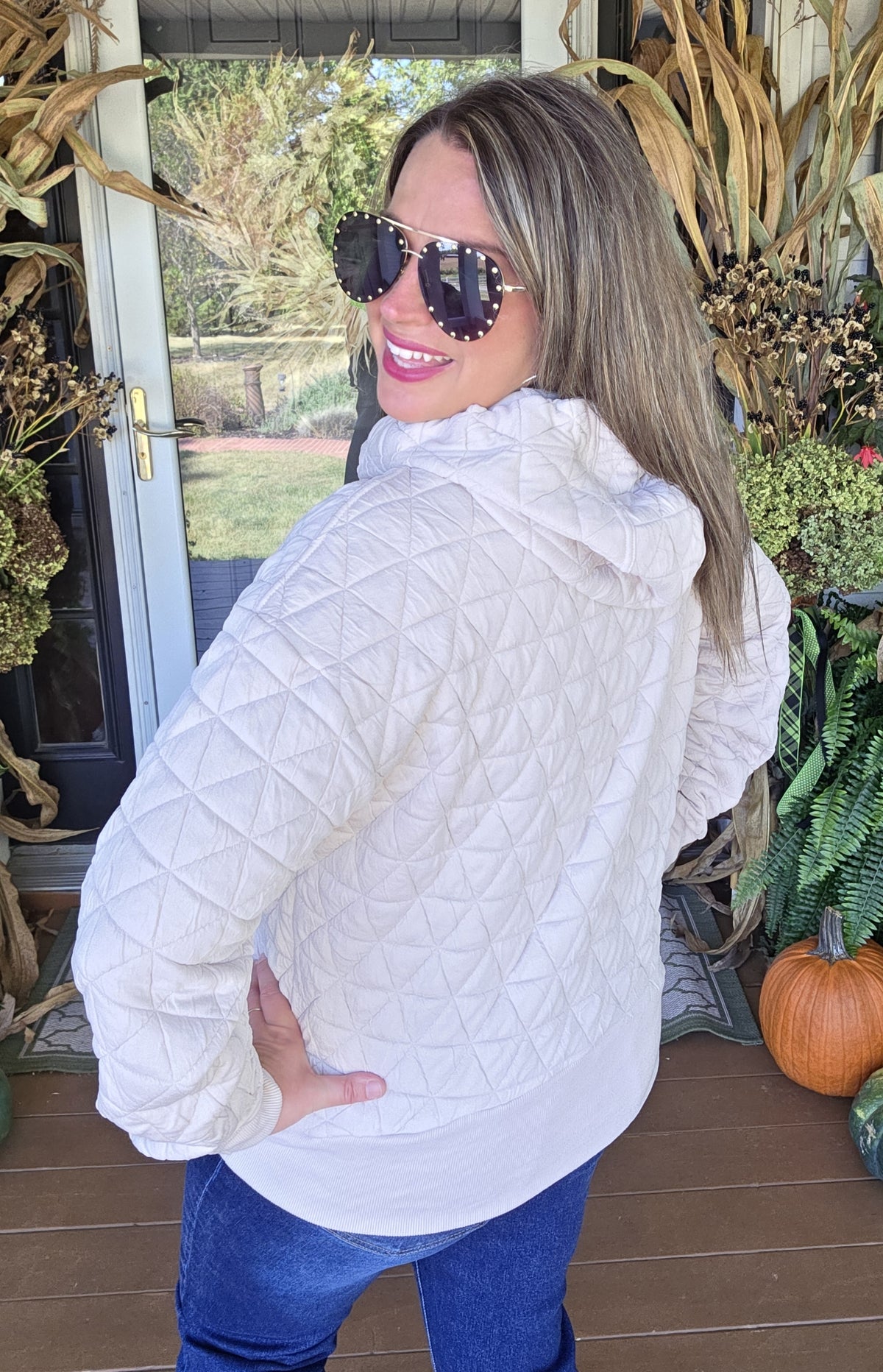 OATMEAL QUILTED HOODED PULLOVER