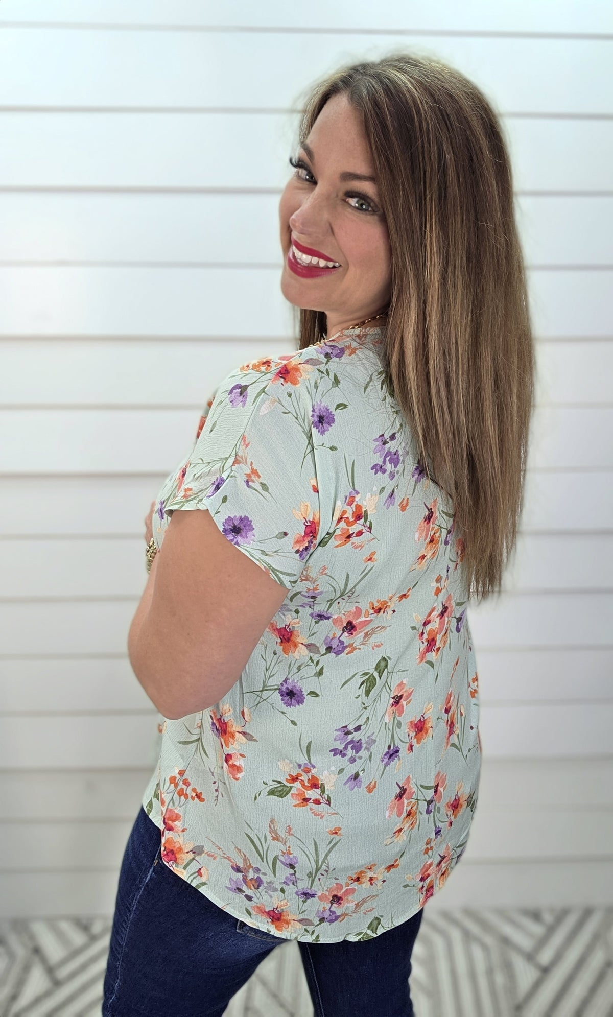 MINT FLORAL V NECK WOVEN TOP