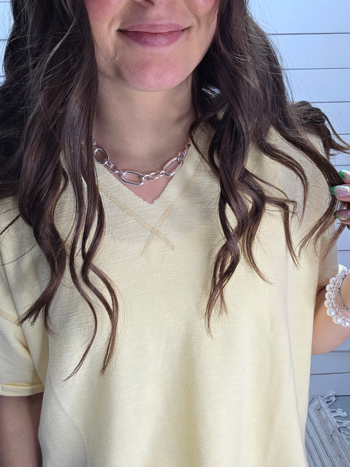 BUTTER YELLOW FLOWY KNIT SHORT SLEEVE TOP