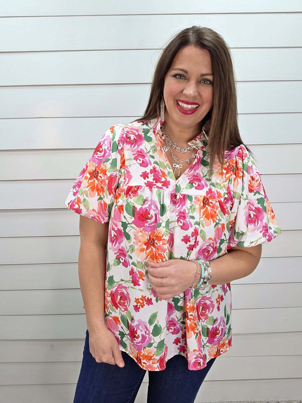 IVORY/FUCHSIA/ORANGE FLORAL V NECK FLOWY WOVEN TOP