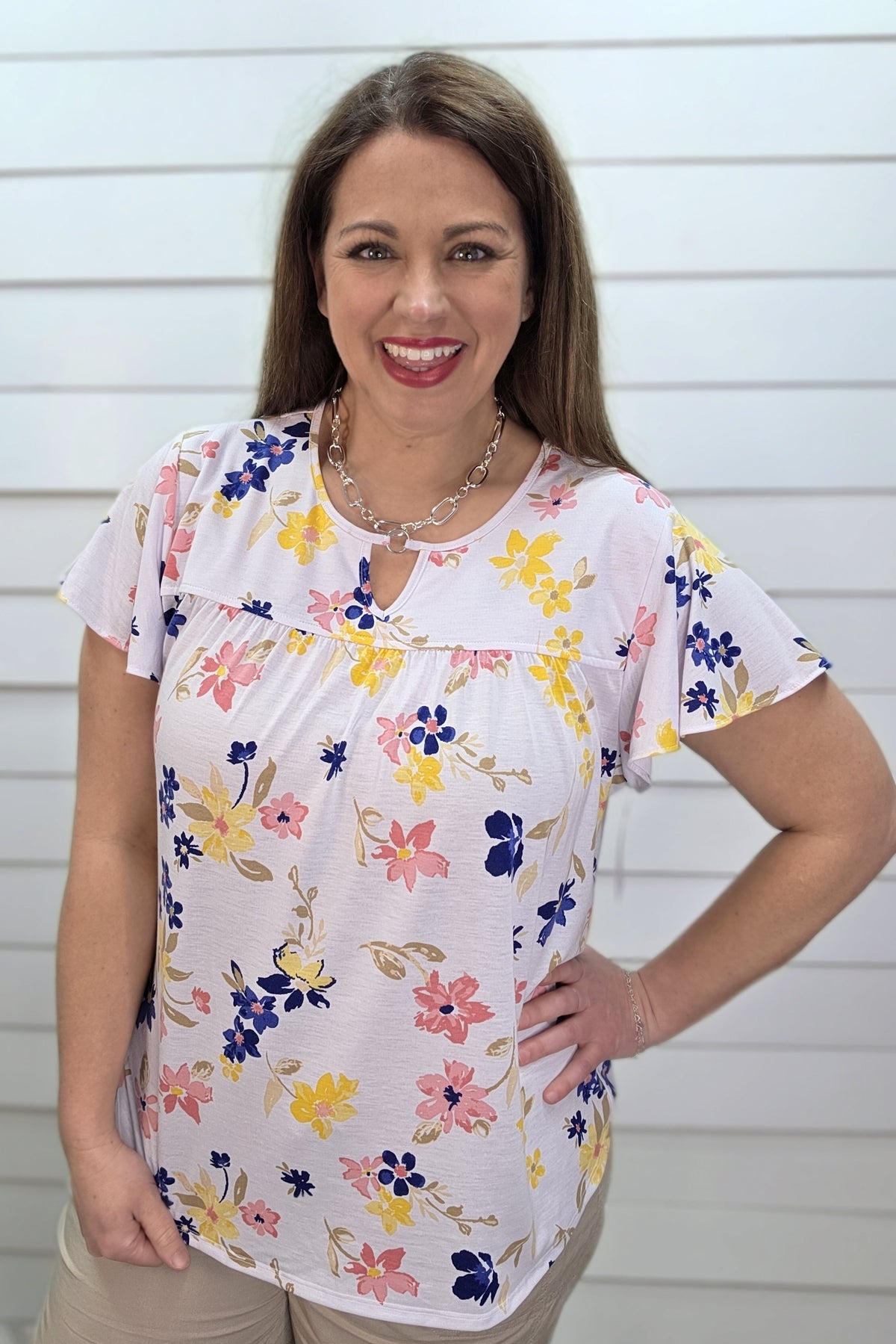 WHITE BLUE/YELLOW FLORAL KNIT TOP W/ KEYHOLE
