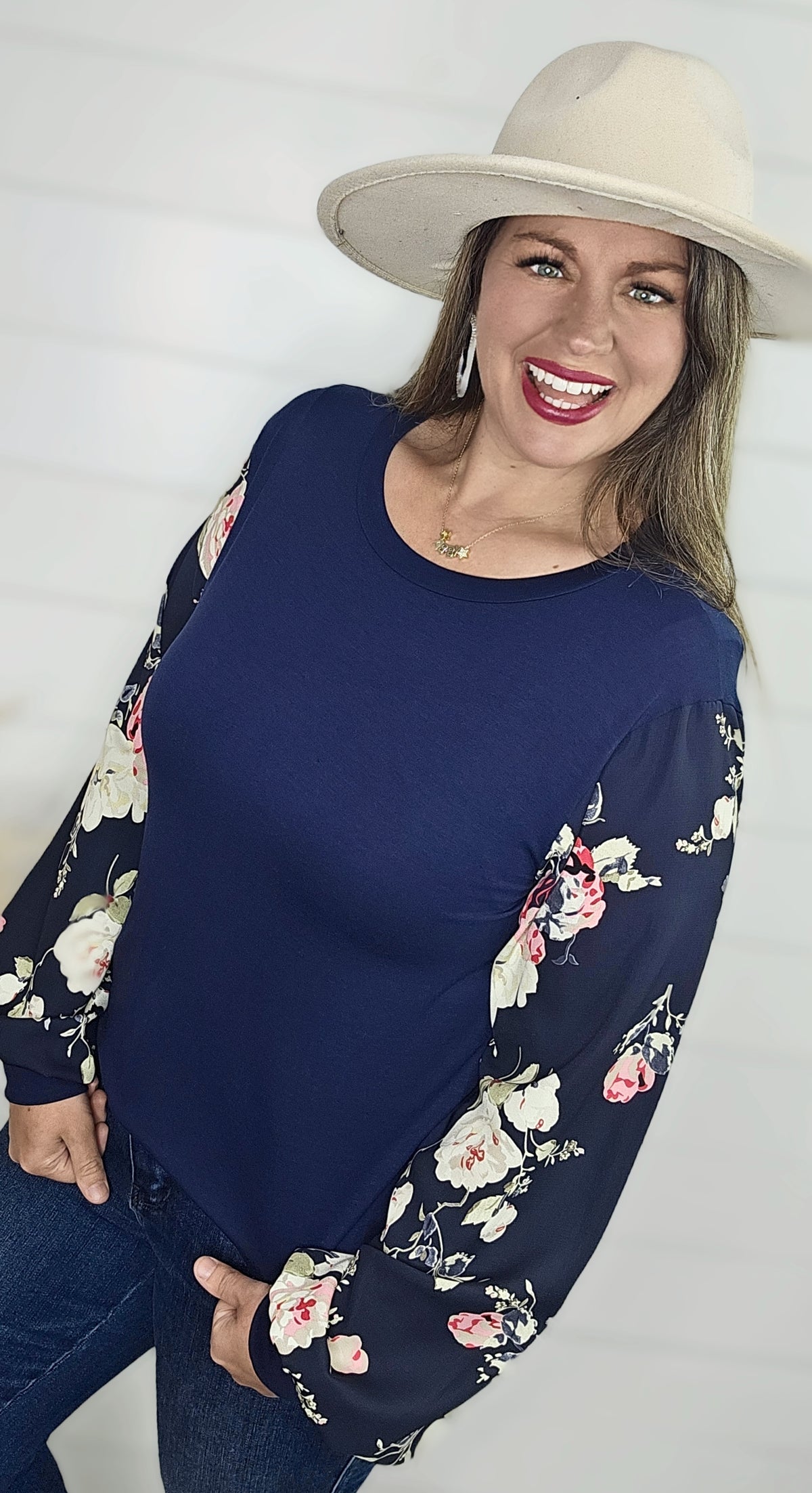 NAVY KNIT TOP W/ FLORAL CONTRAST SLEEVES