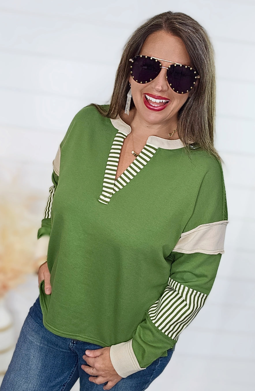 GREEN FRENCH TERRY COLORBLOCK V NECK TOP