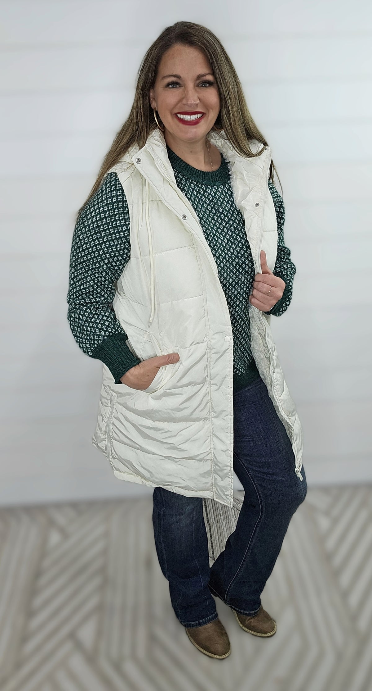 IVORY LONG PUFFER HOODED VEST