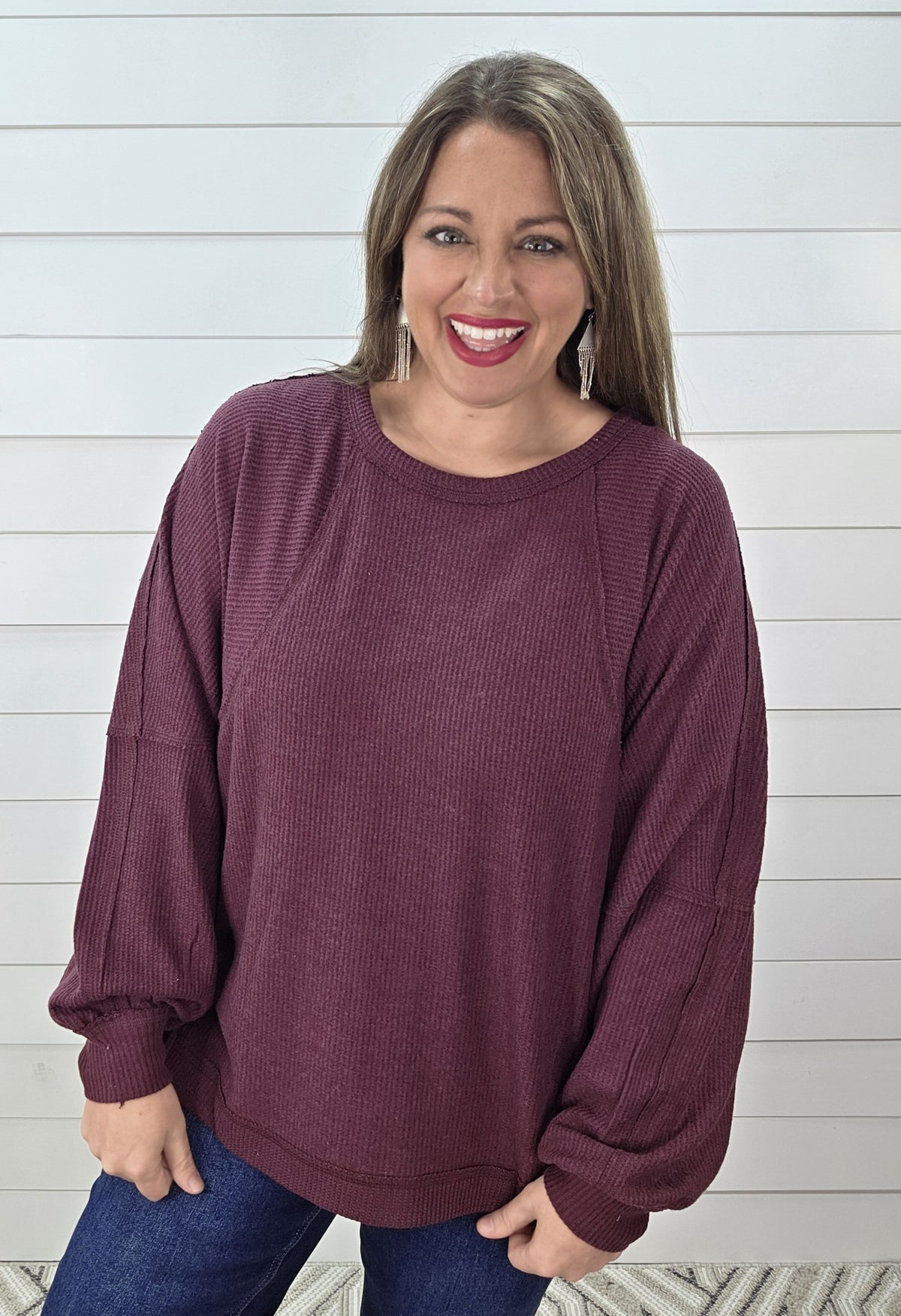 BURGUNDY BRUSHED KNIT OVERSIZED TOP