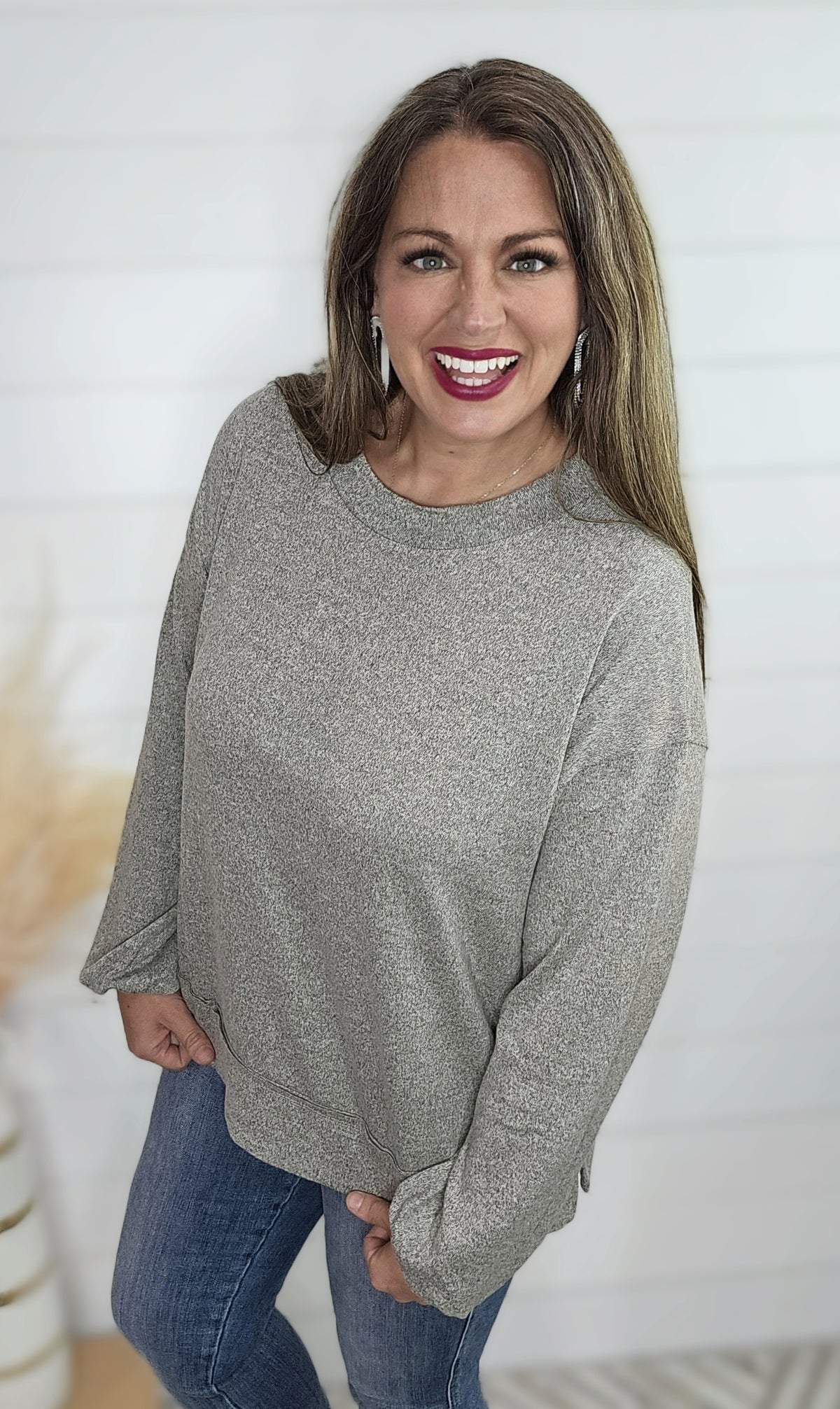 OATMEAL HEATHERED KNIT TOP