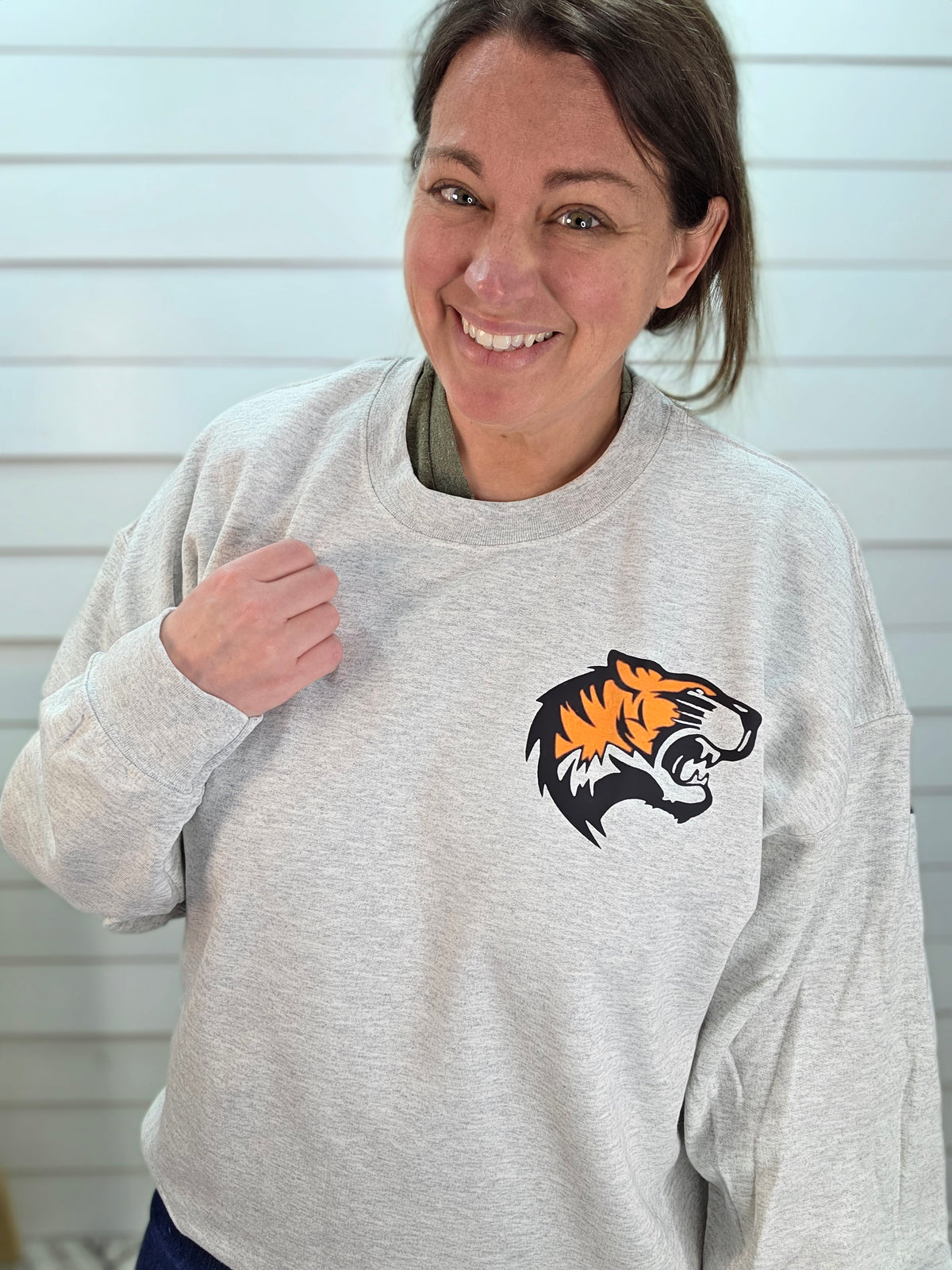 WARSAW BIG LETTER SWEATSHIRT