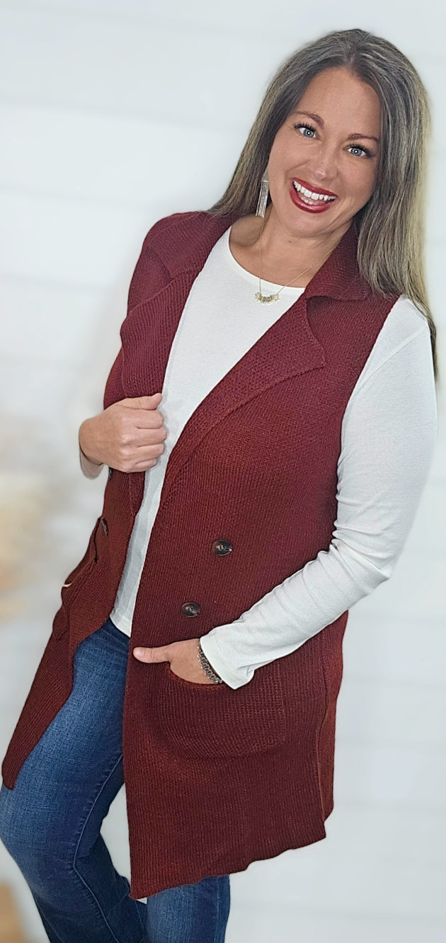 BURGUNDY SLEEVELESS LONG SWEATER VEST