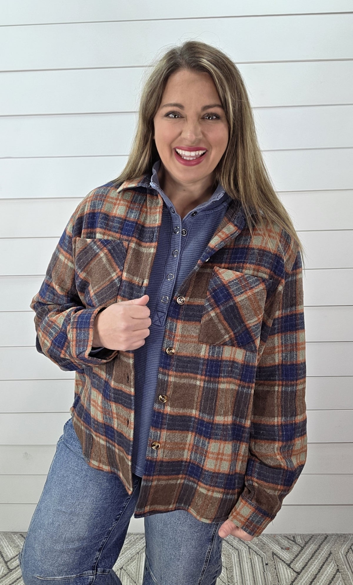 BROWN/NAVY PLAID BUTTON UP