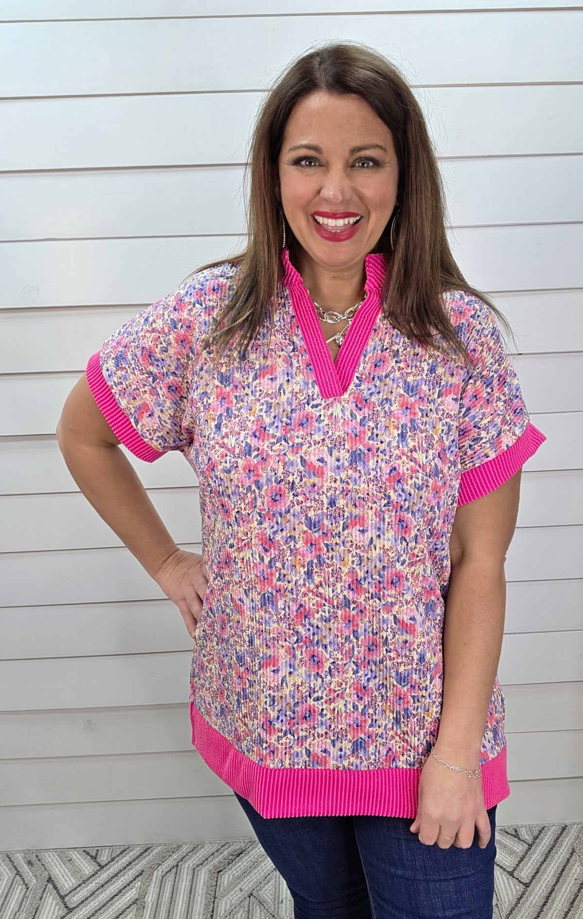 PINK/PURPLE RAISED RIBBED FLORAL V NECK KNIT TOP
