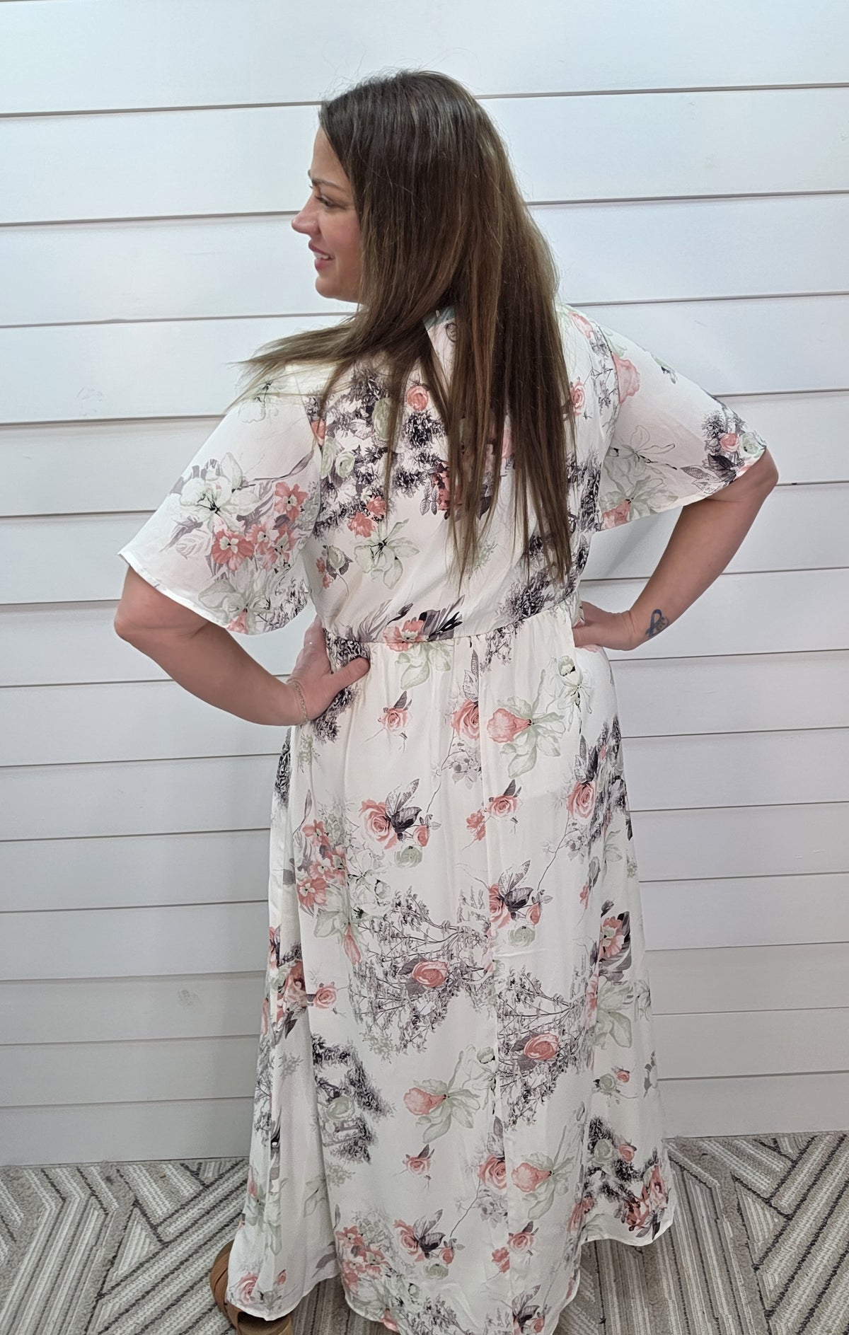 IVORY/SAGE FLORAL ELASTIC WAIST DRESS