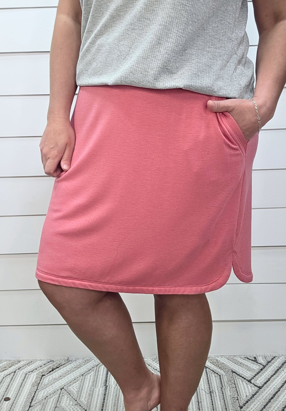 MAUVE KNIT PULL ON SKORT