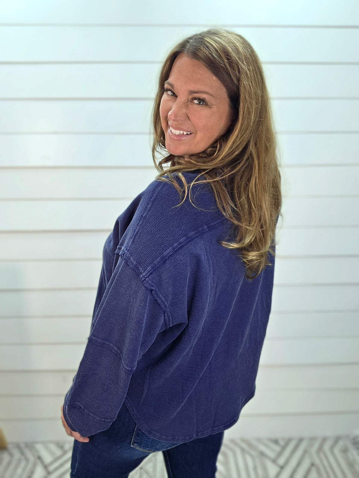NAVY MINERAL WASH LONG SLEEVE KNIT FLOWY TOP