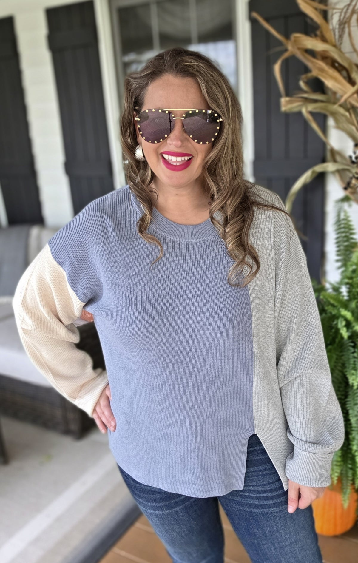 CREAM/BLUE/GREY COLORBLOCK KNIT SWEATER