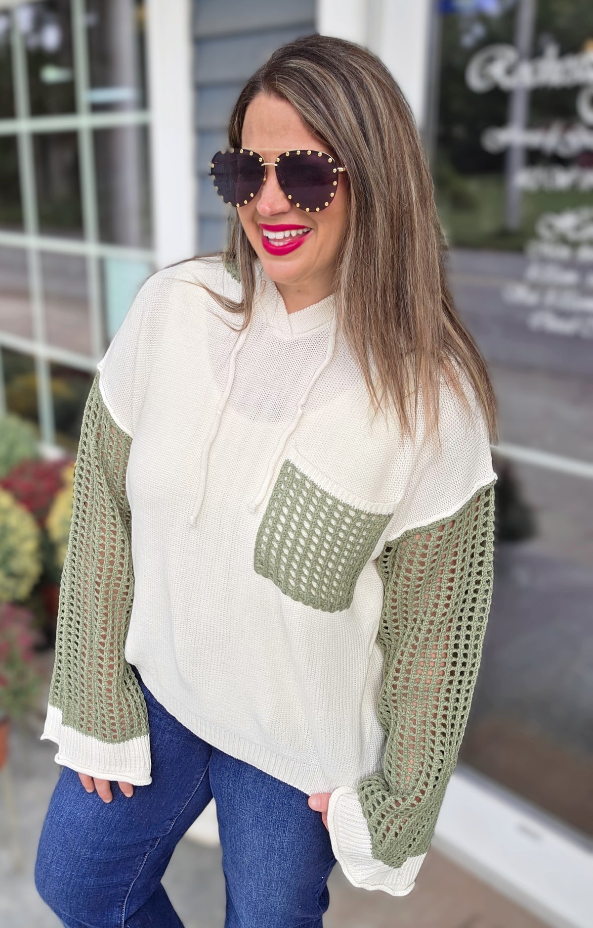 IVORY/OLIVE OPEN KNIT CONTAST HOODED LIGHT WEIGHT SWEATER