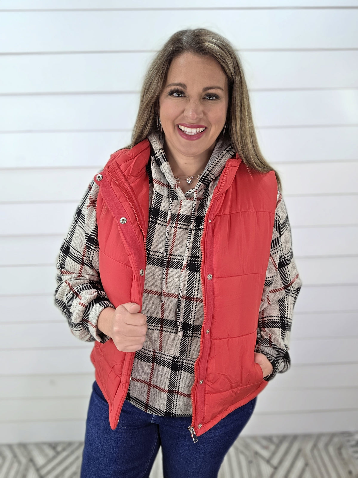 RED SNAP/ZIP PUFFER VEST