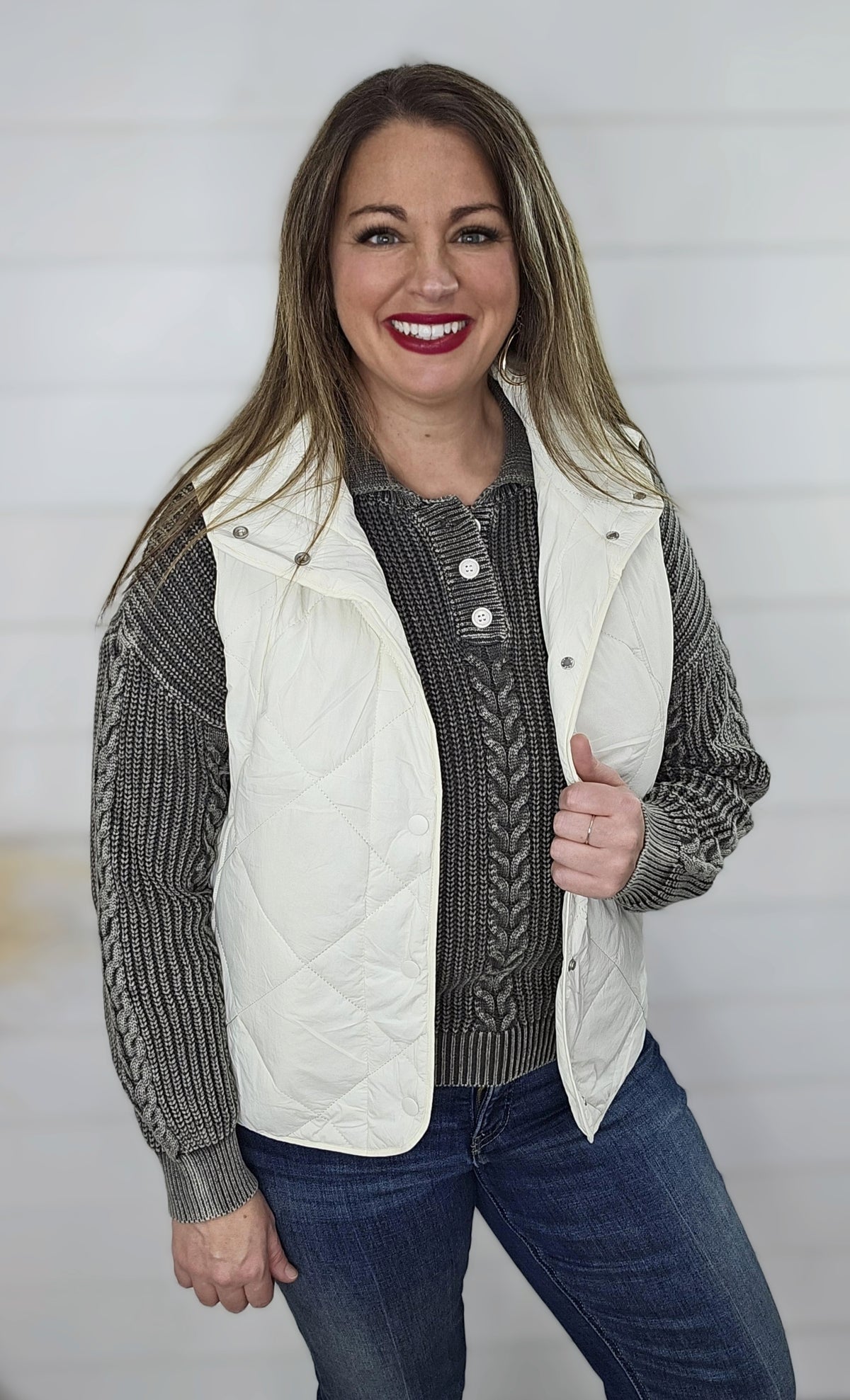 BEIGE QUILTED THIN QUILTED PUFF VEST