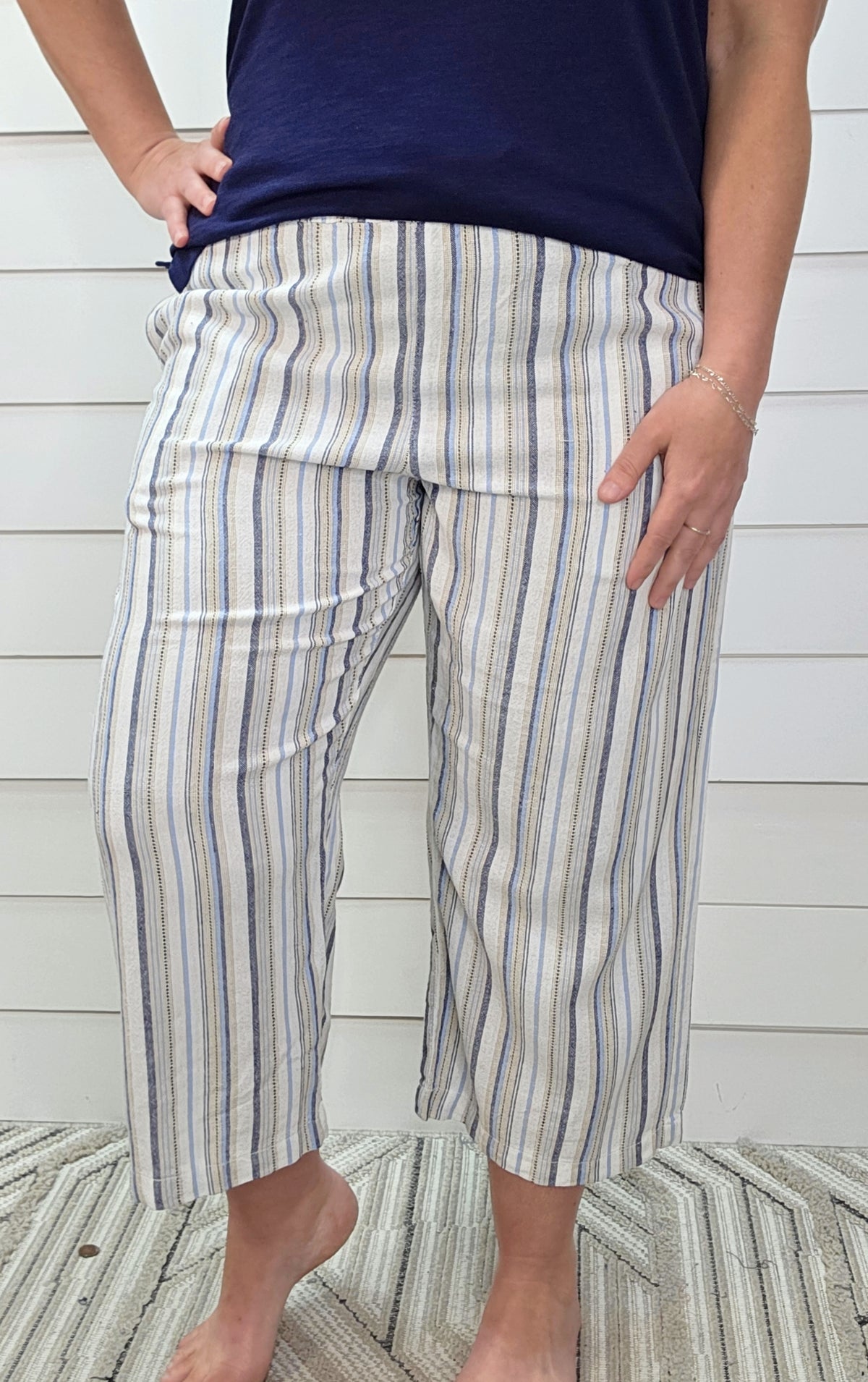 OFF WHITE/BLUE/TAN STRIPED CAPRI PULLON LINEN BLEND PANTS