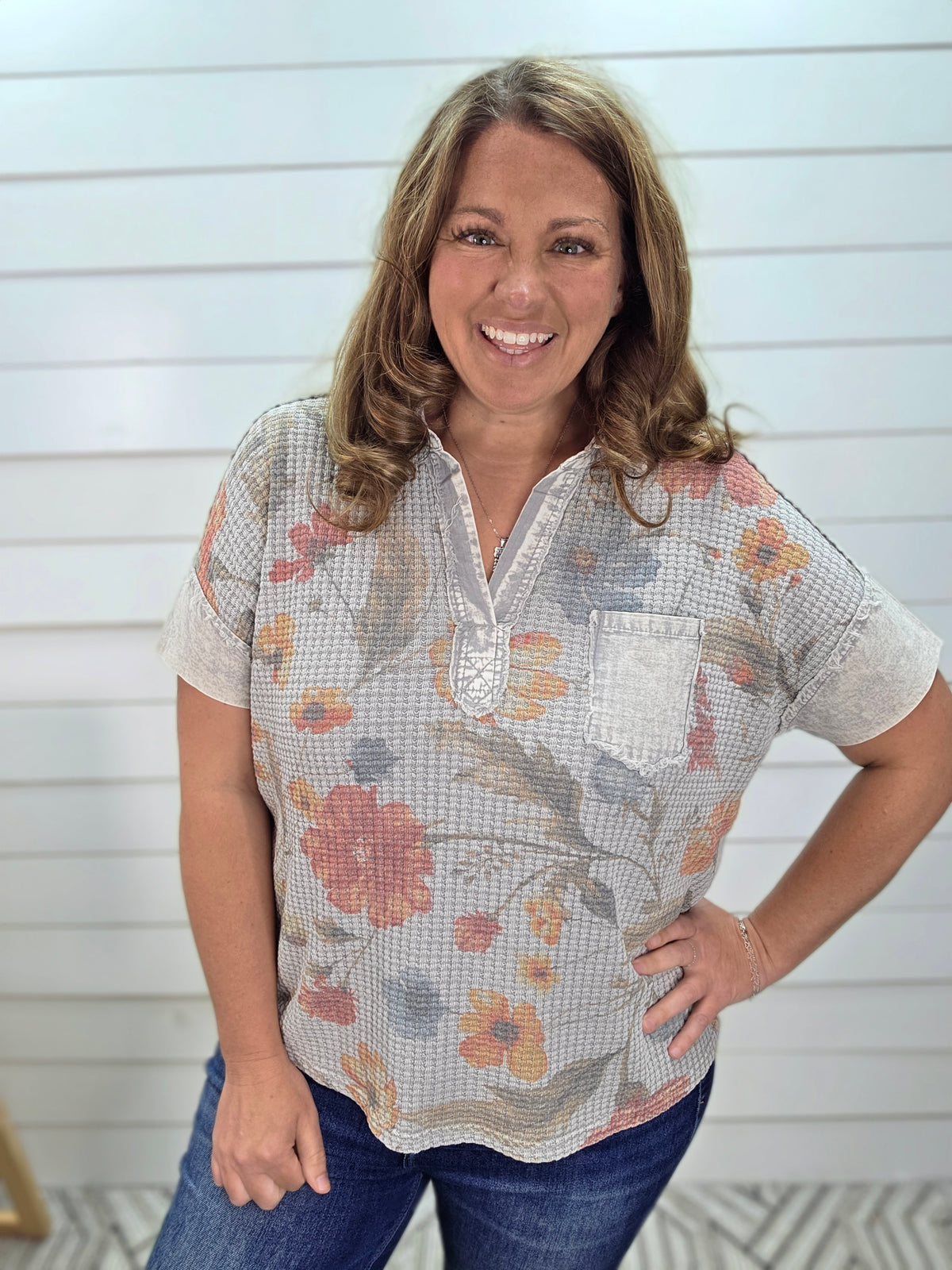 GREY WAFFLE TEXTURE OVERSIZED FLORAL PRINT TOP